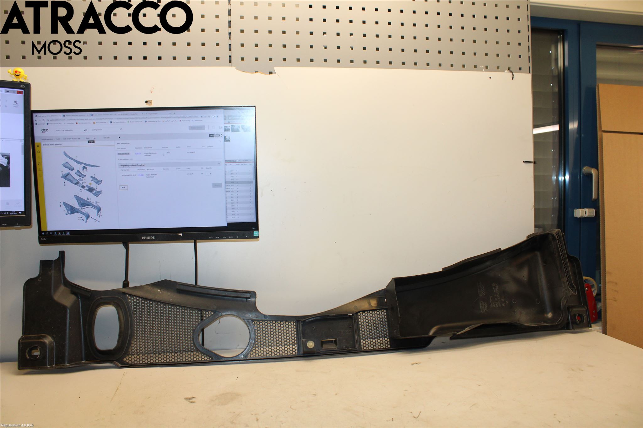 Audi A4/S4 08-11 Visker Deksel-Grill-Under Frr