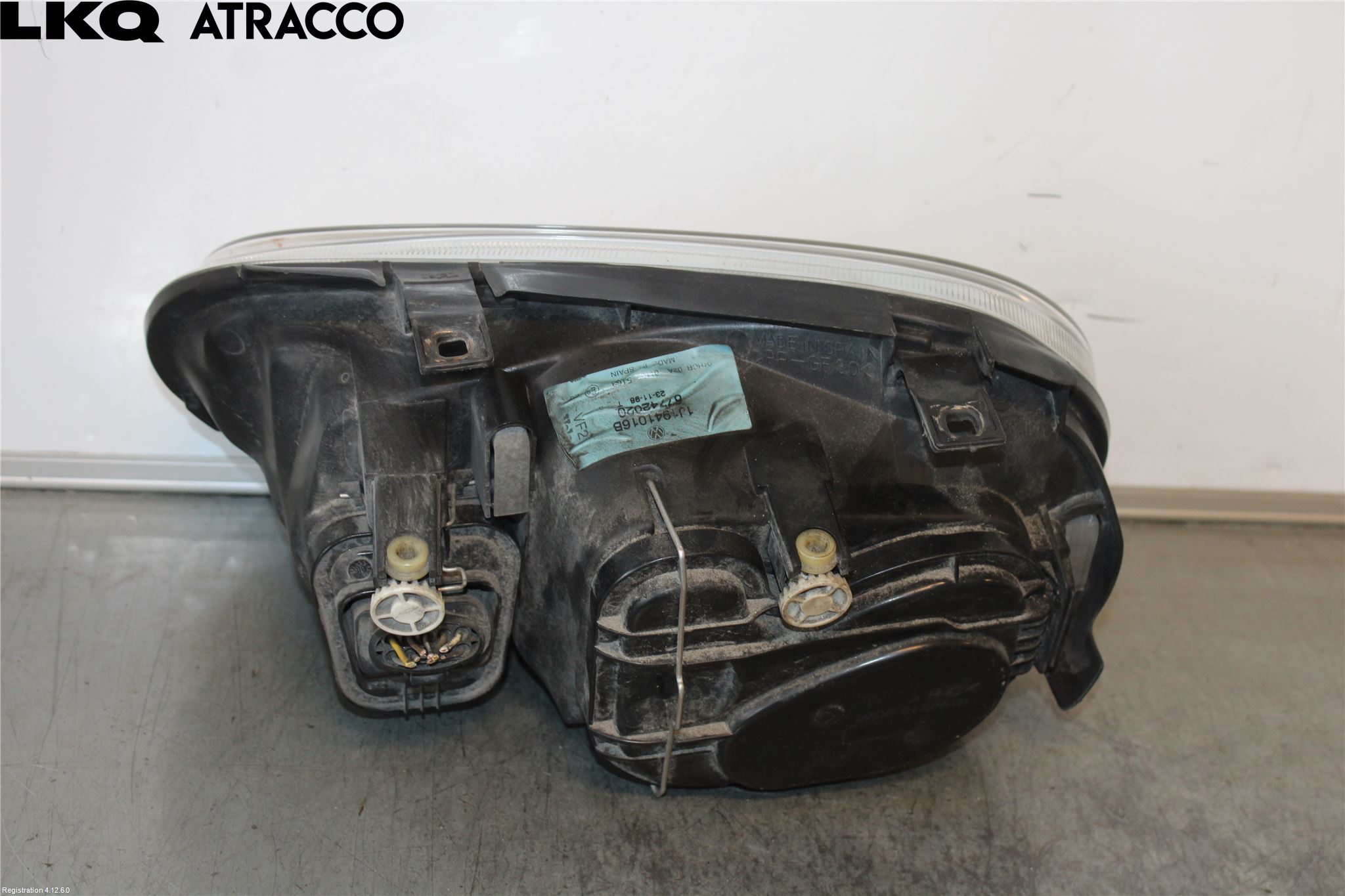 Volkswagen VW GOLF IV 98-06 Frontlykt Høyre