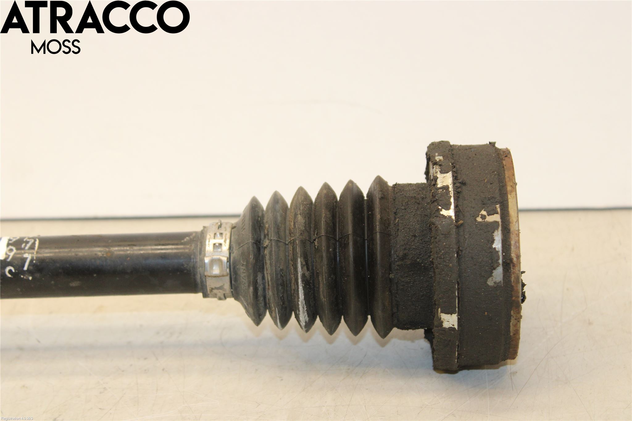 Volkswagen VW POLO 10-17 Drivaksel Foran Kompl Venstre