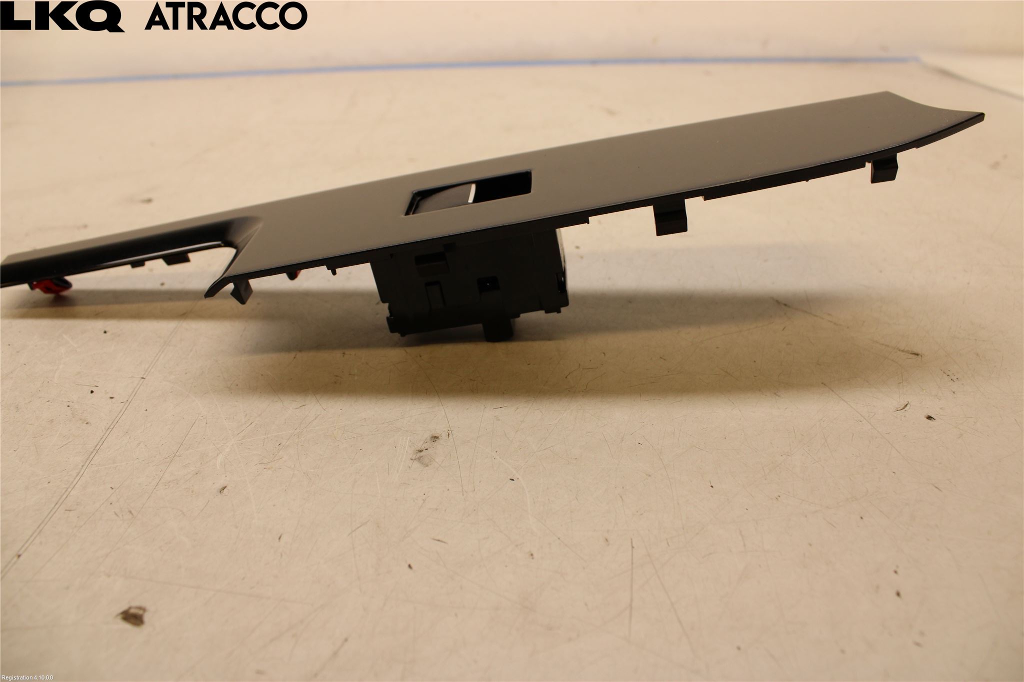 Toyota bZ4X EA10 22- Bryter Vindusheis