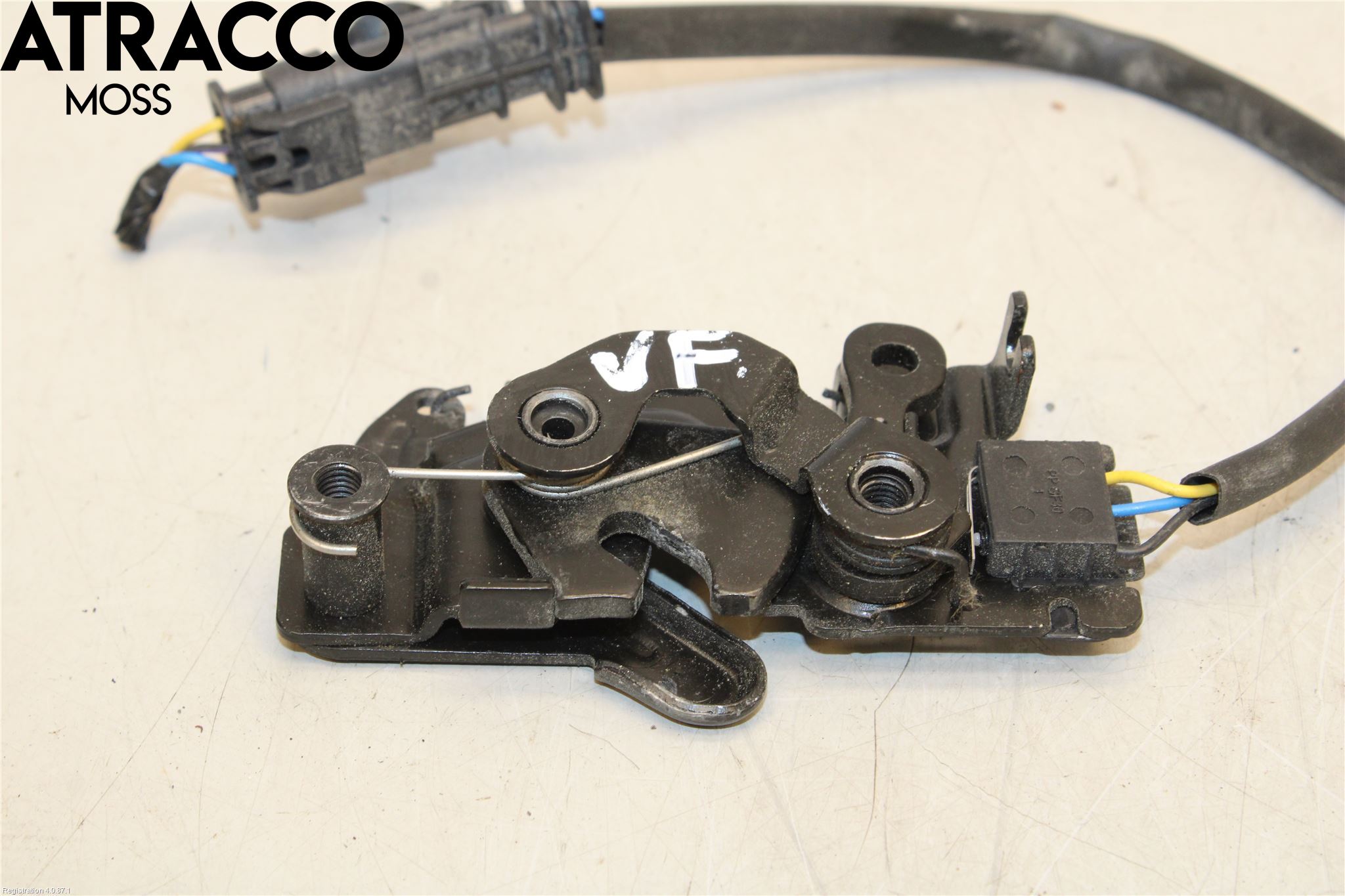 Volvo XC40/RECHARGE 18- Panserlås