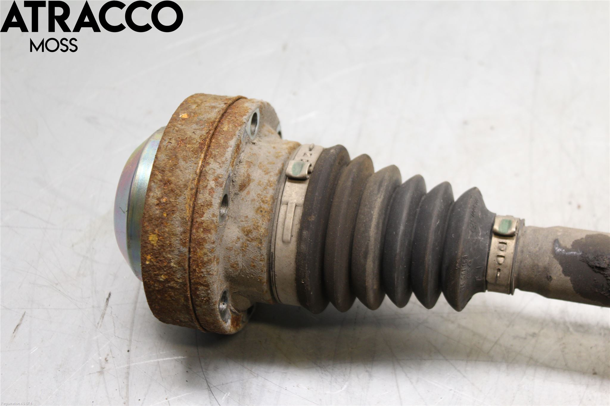 Audi A6/S6     05-11 Drivaksel Bak Kompl Venstre