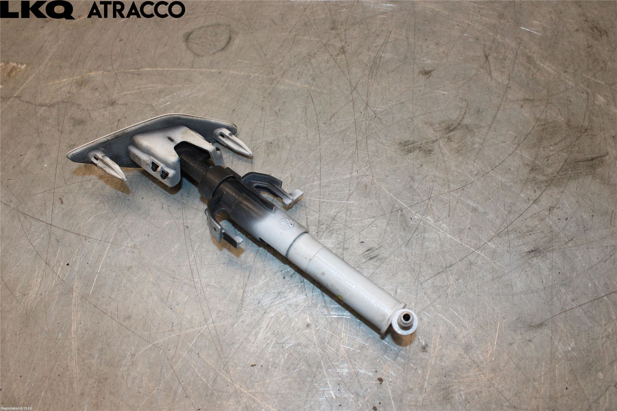 Volkswagen VW PASSAT 15-19 Spylerdyse Frontlykter