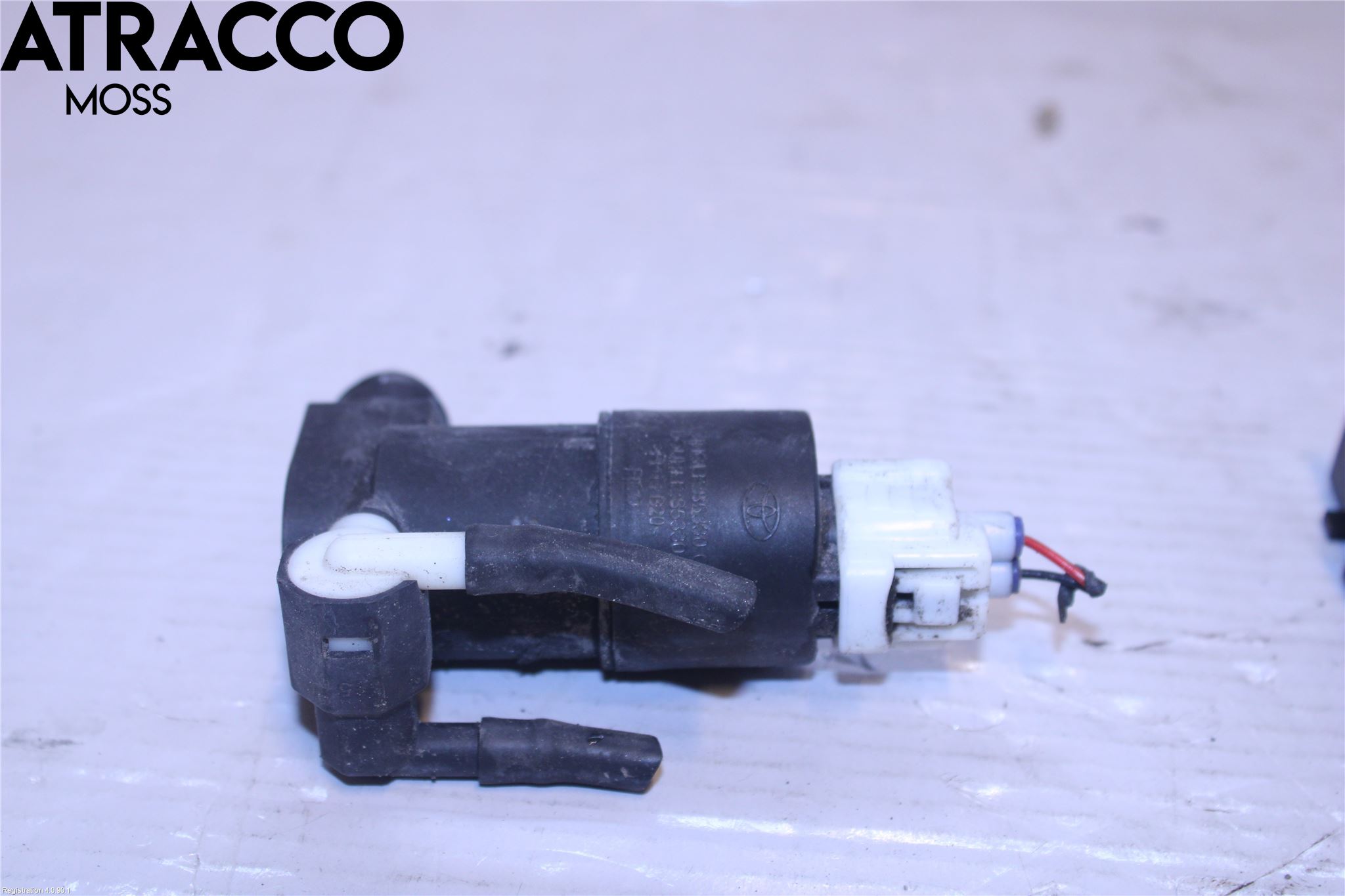 Toyota C-HR 16-23 Spylerpumpe Frontrute