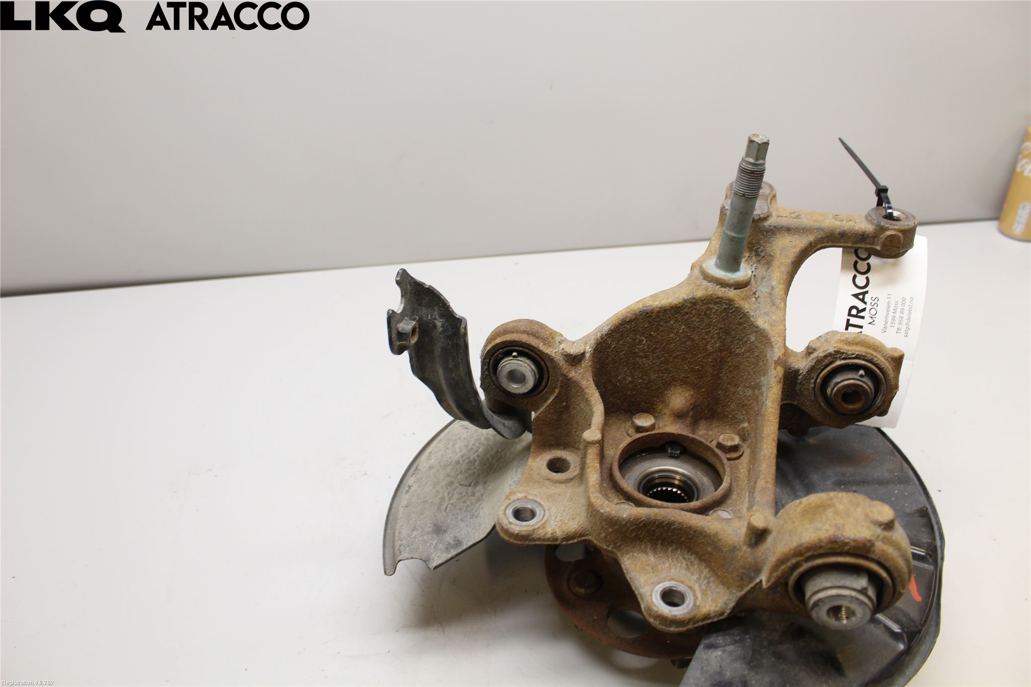 Toyota RAV4 19- Spindel Vb