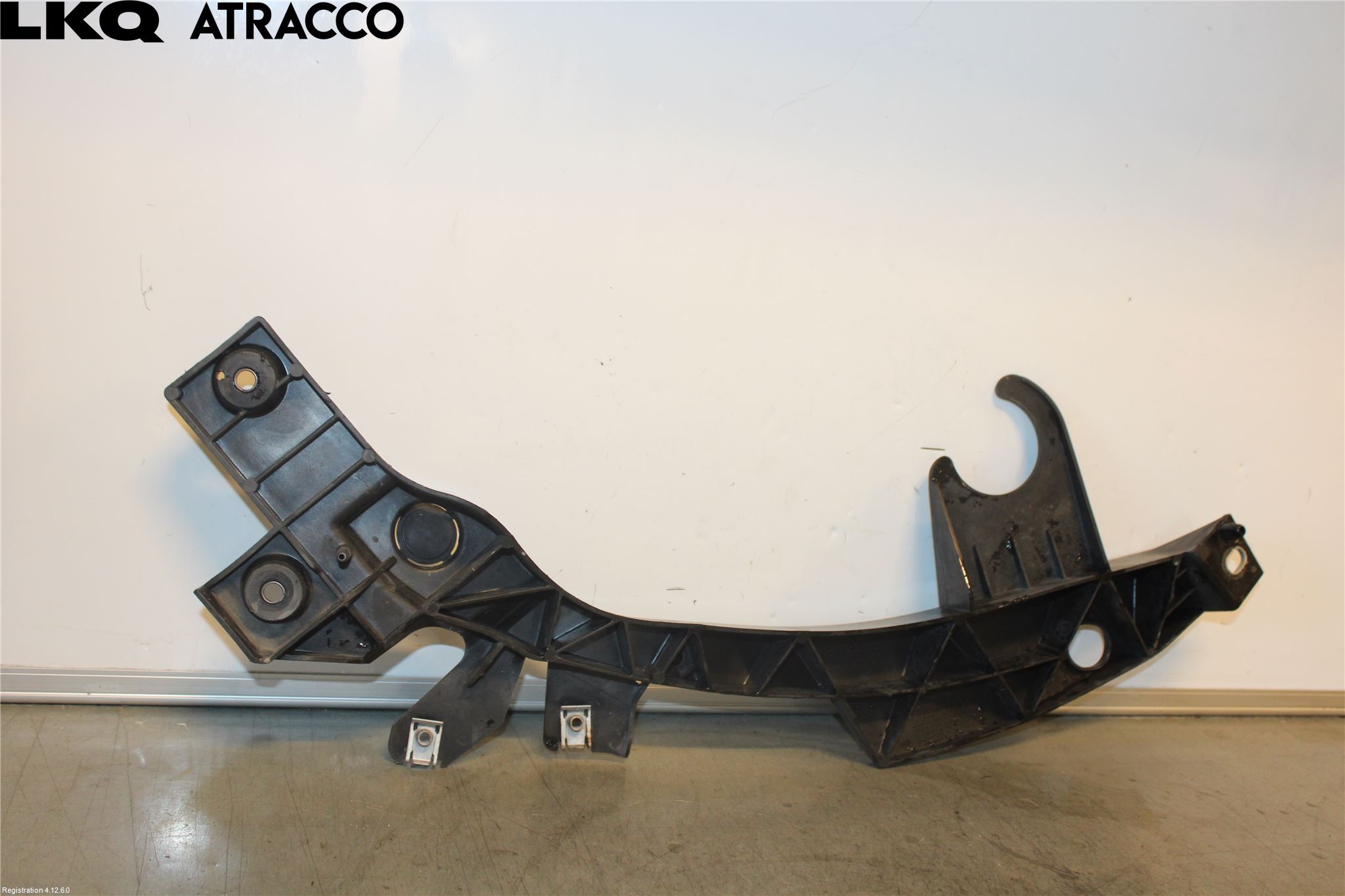 Peugeot EXPERT/E-EXPERT 17- Støtfanger Foran Feste