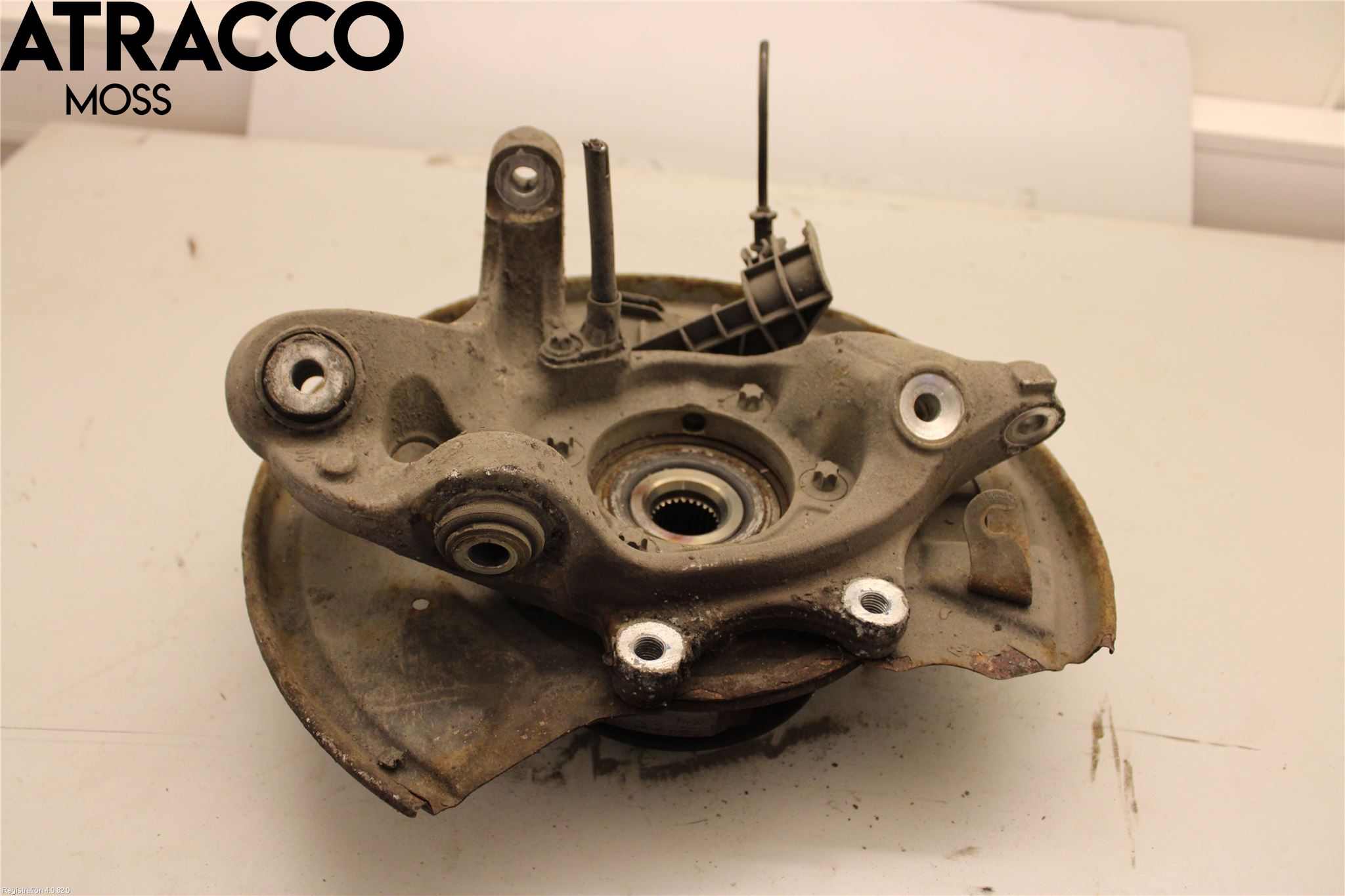 Mercedes-Benz MB E-KLASS (W212) 09-16 Spindel Hb