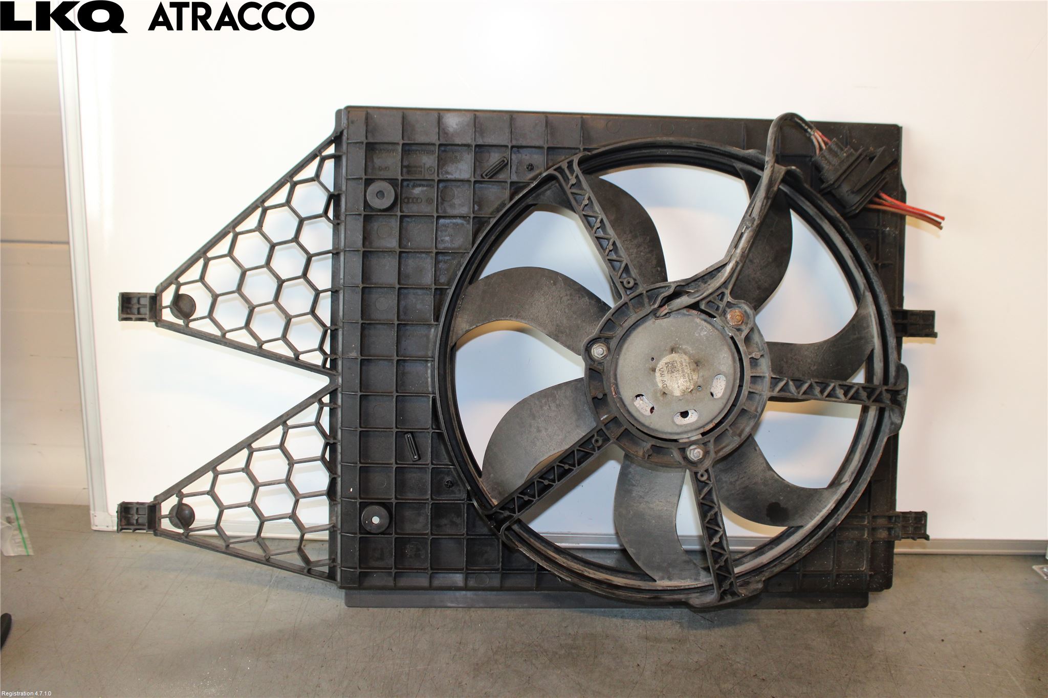 Skoda FABIA 15-21 Kjølevifte Elektrisk