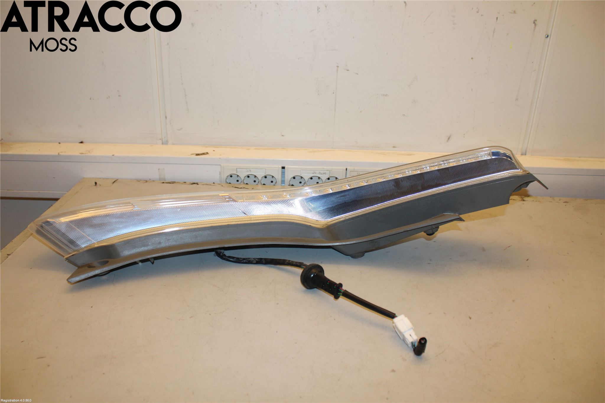 Nissan LEAF 11-17 Baklykt Venstre