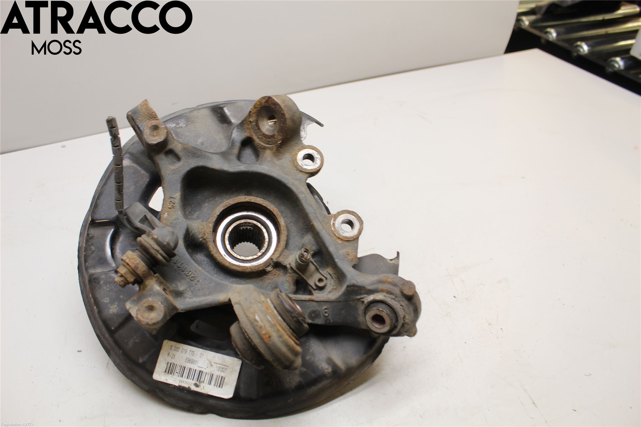 BMW 1 F20/F21 11-19 Spindel Vb