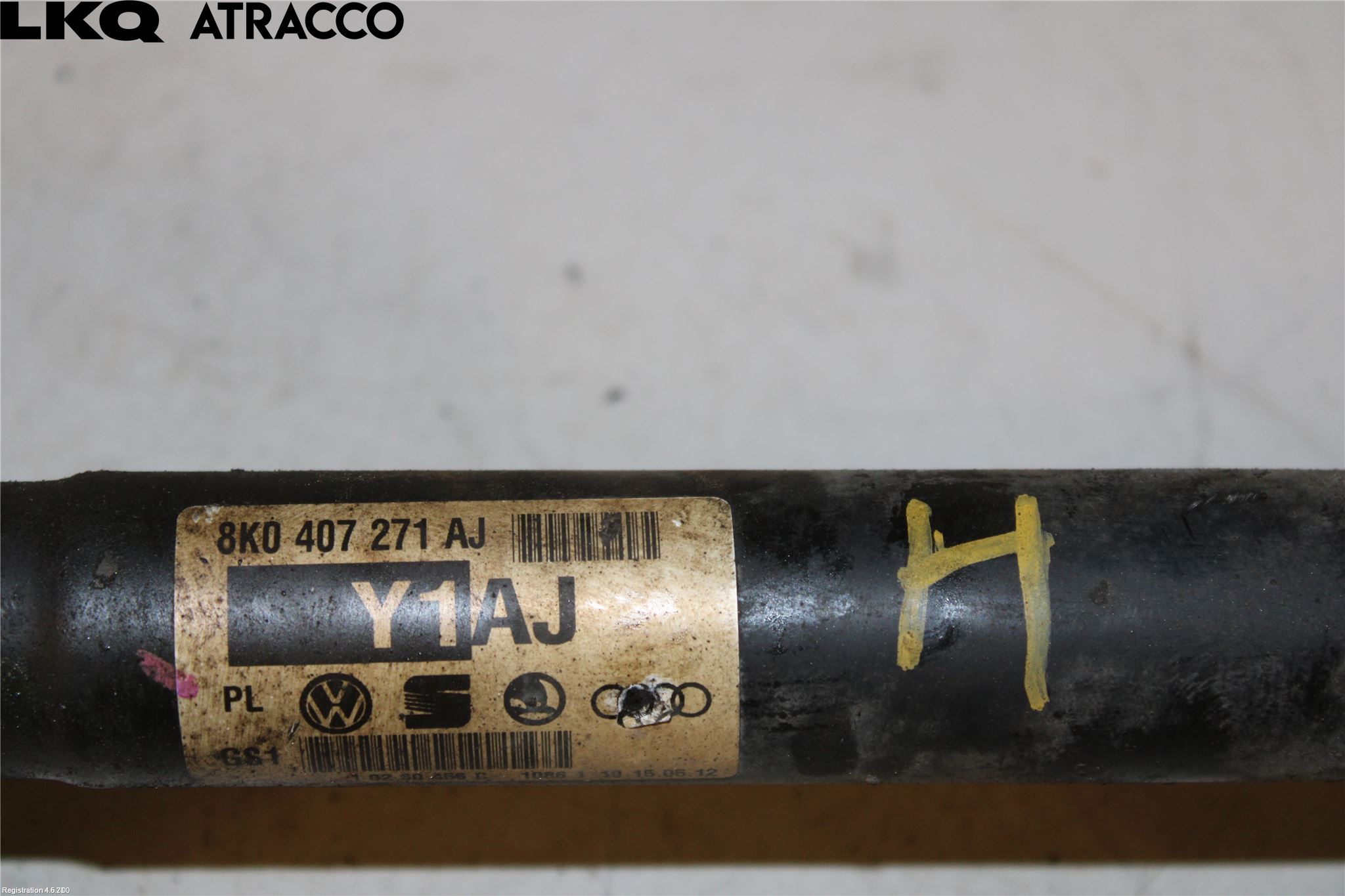 Audi A4/S4 08-11 Drivaksel Foran Kompl Høyre