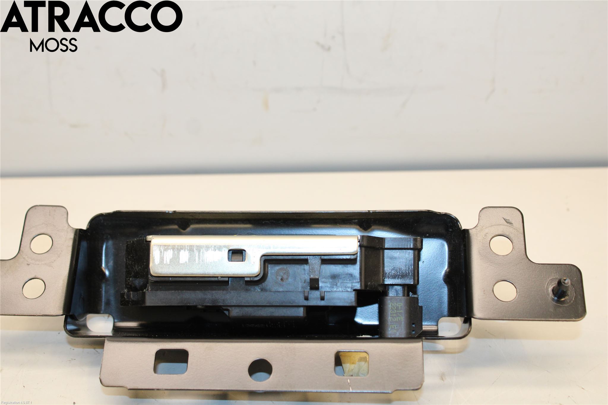 Peugeot 208 12-15 Bakluke-Lokk Låsekasse