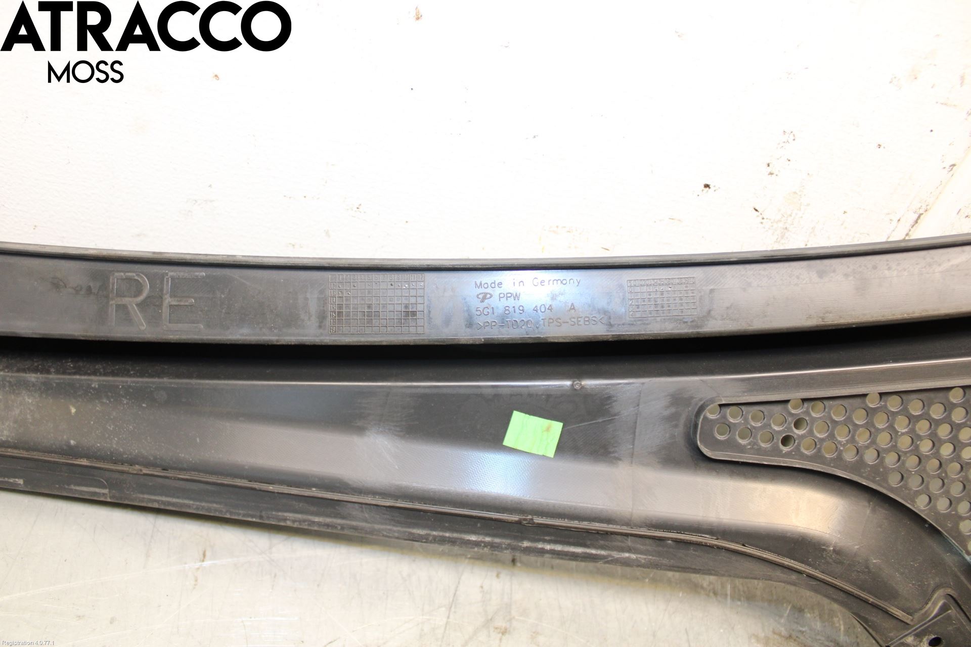 Volkswagen VW GOLF / E-GOLF VII 13-20 Visker Deksel-Grill-Under Frr