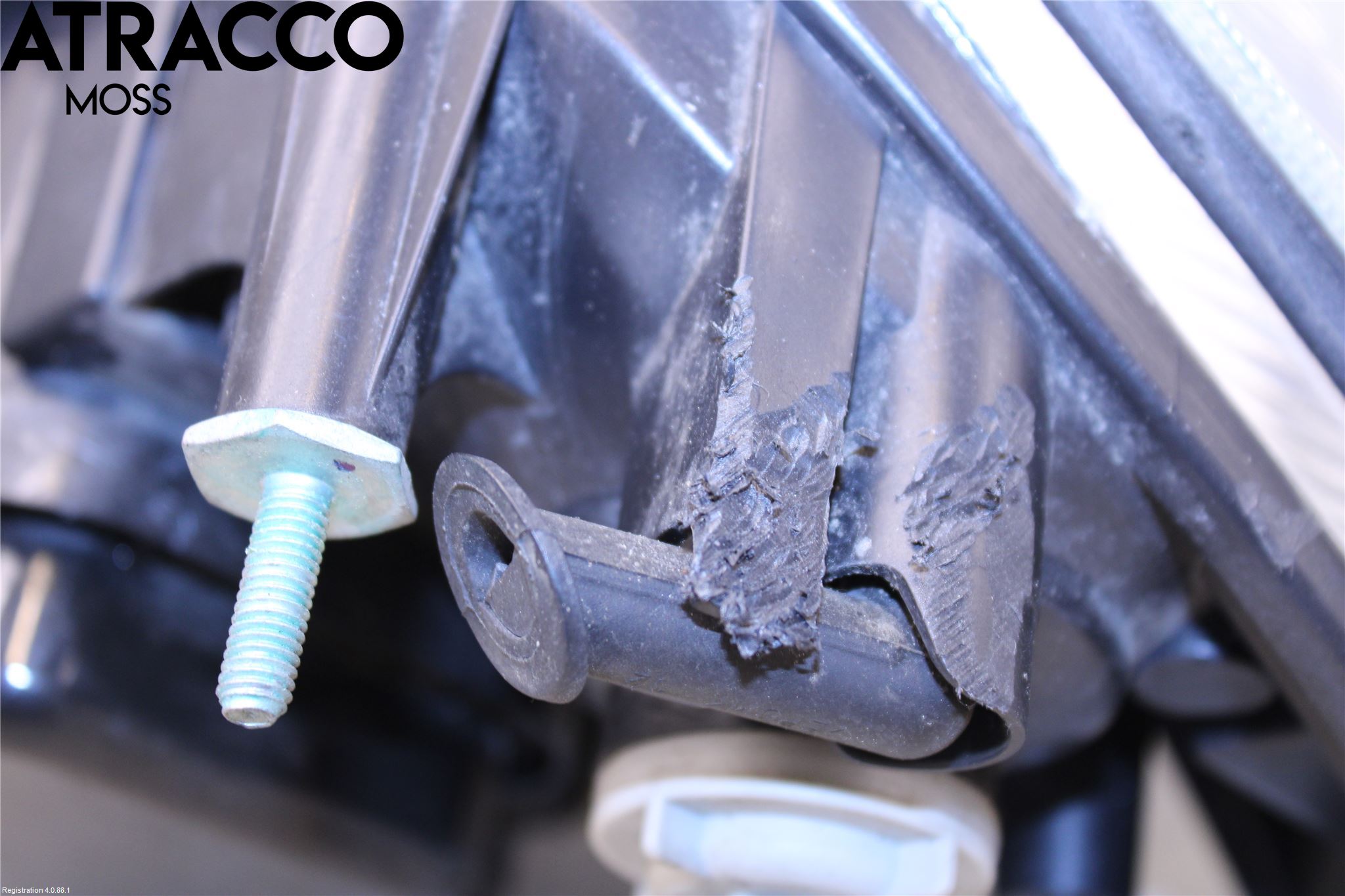 Ford TRANSIT    00-06 Frontlykt Venstre