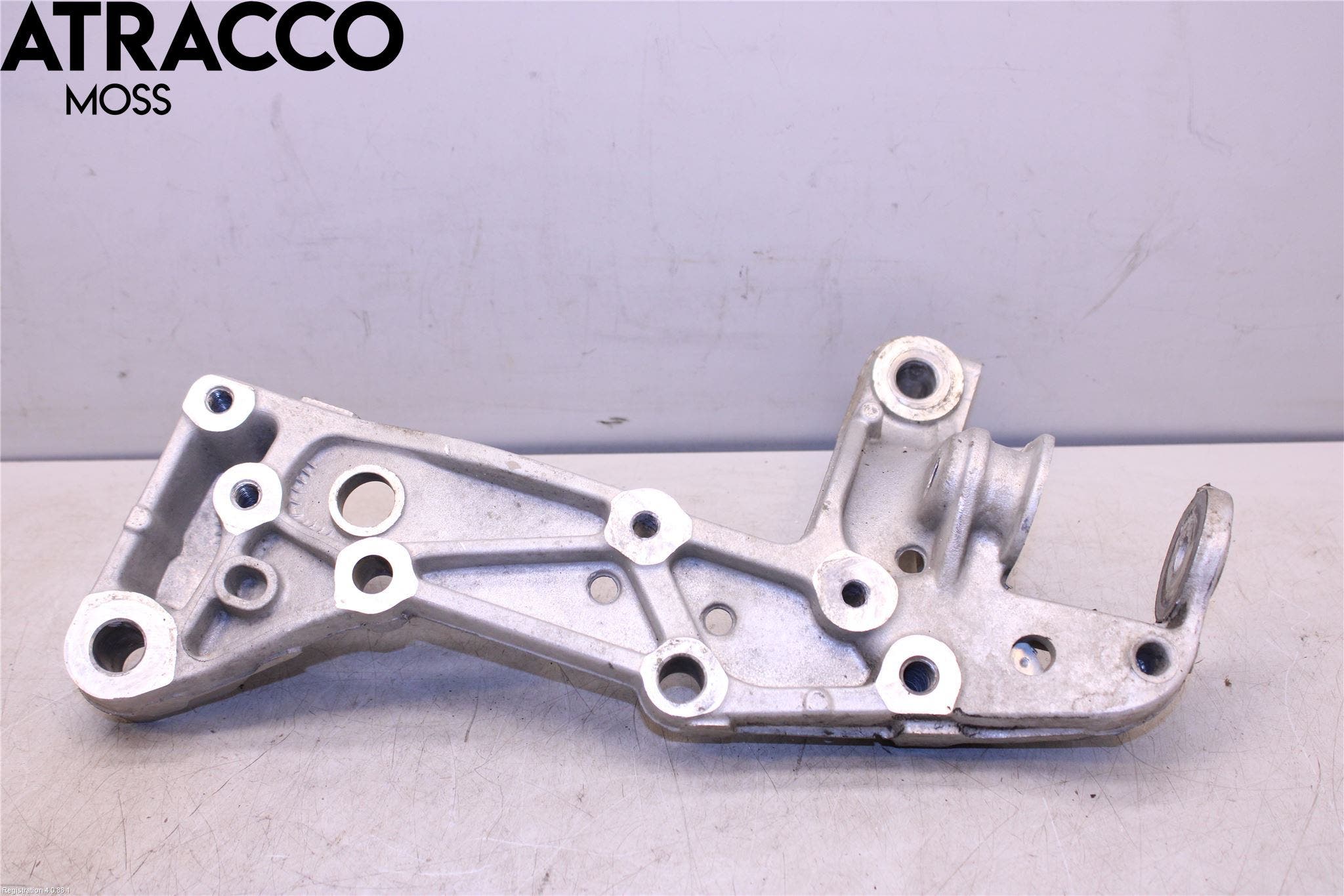 Skoda OCTAVIA (1Z) 05-13 Travers Feste