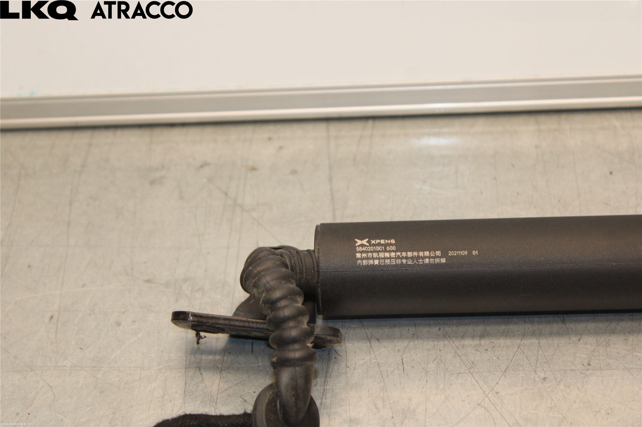 XPENG G3 21- Bakluke Demper-Gassfjær