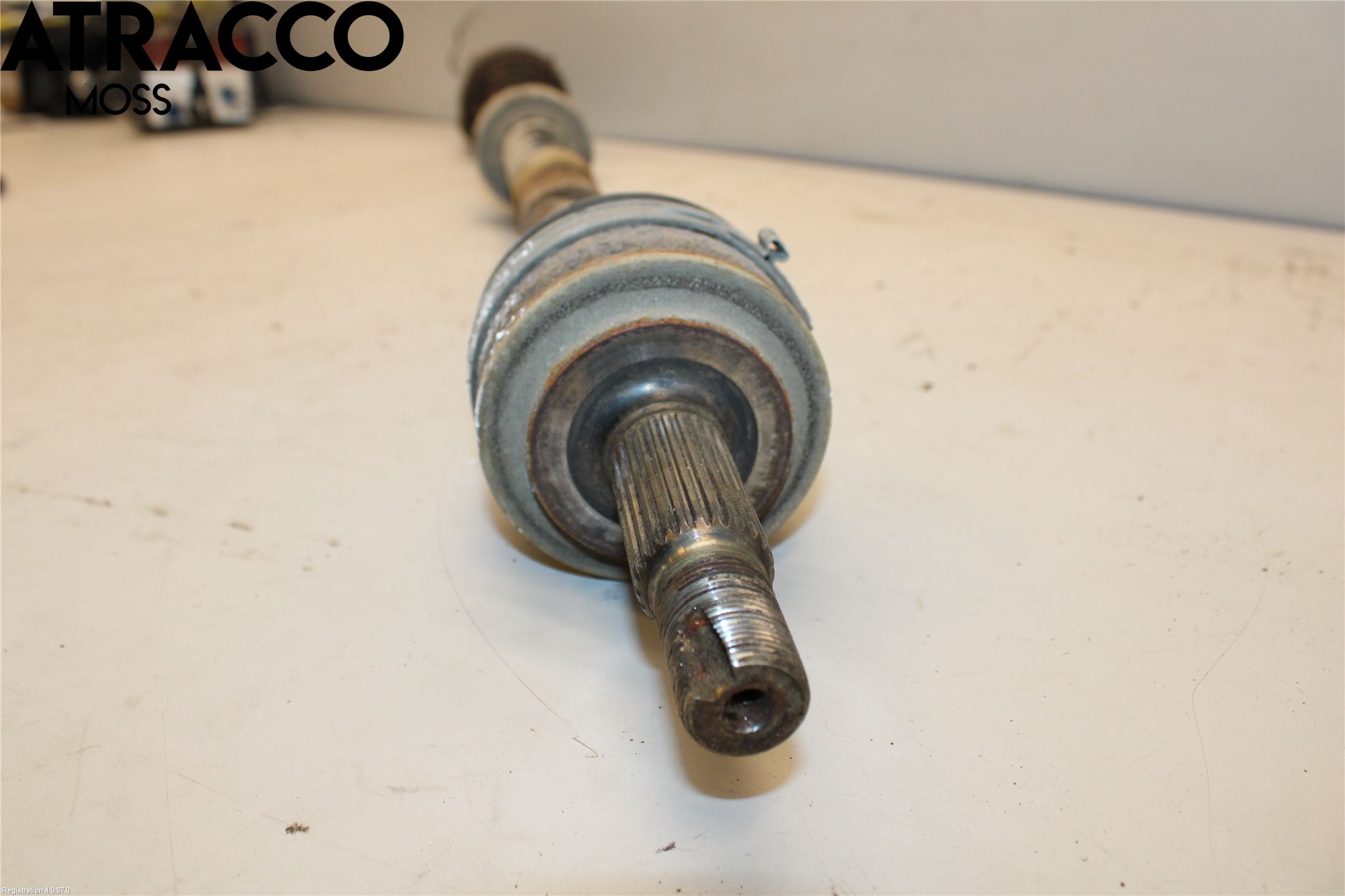 Toyota AURIS 10-12 Drivaksel Foran Kompl Høyre