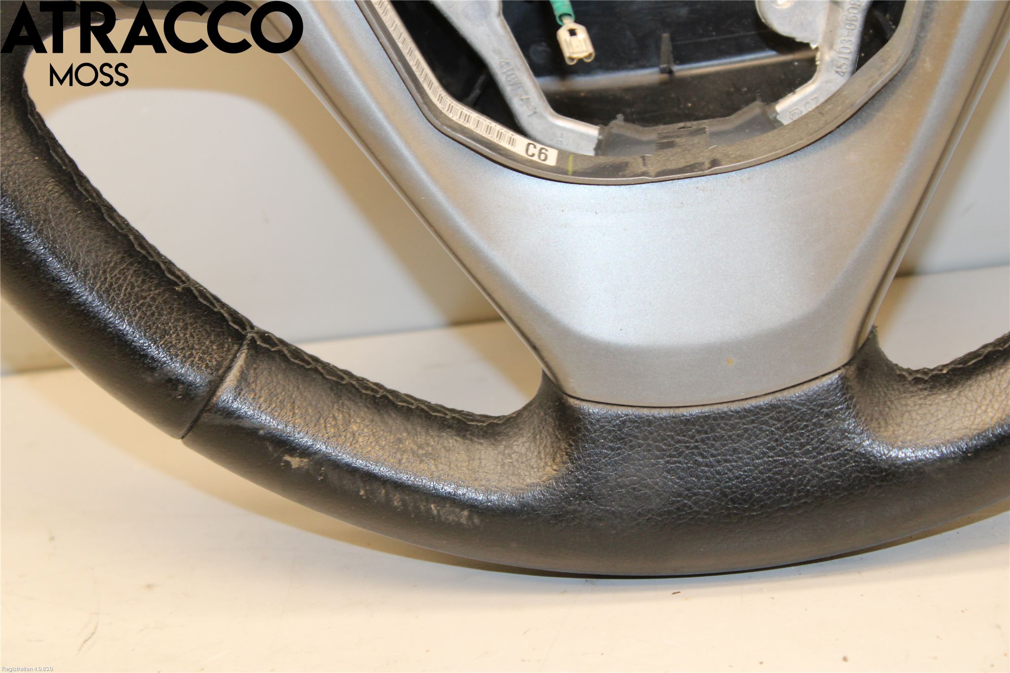 Toyota AVENSIS 09-15 Ratt