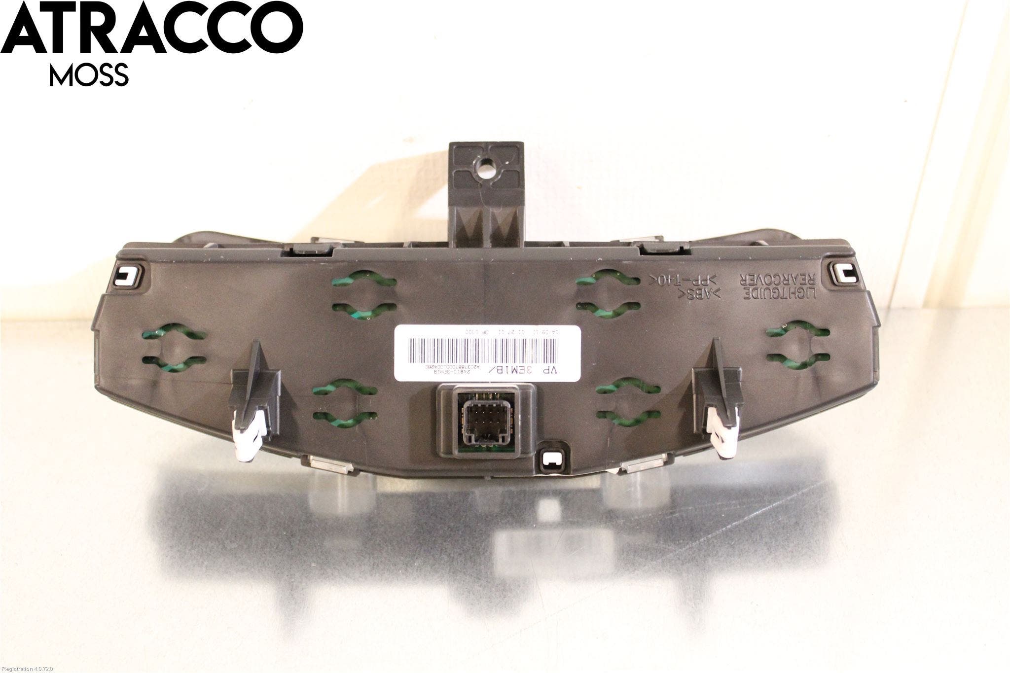 Nissan LEAF 11-17 Instr Kombinert