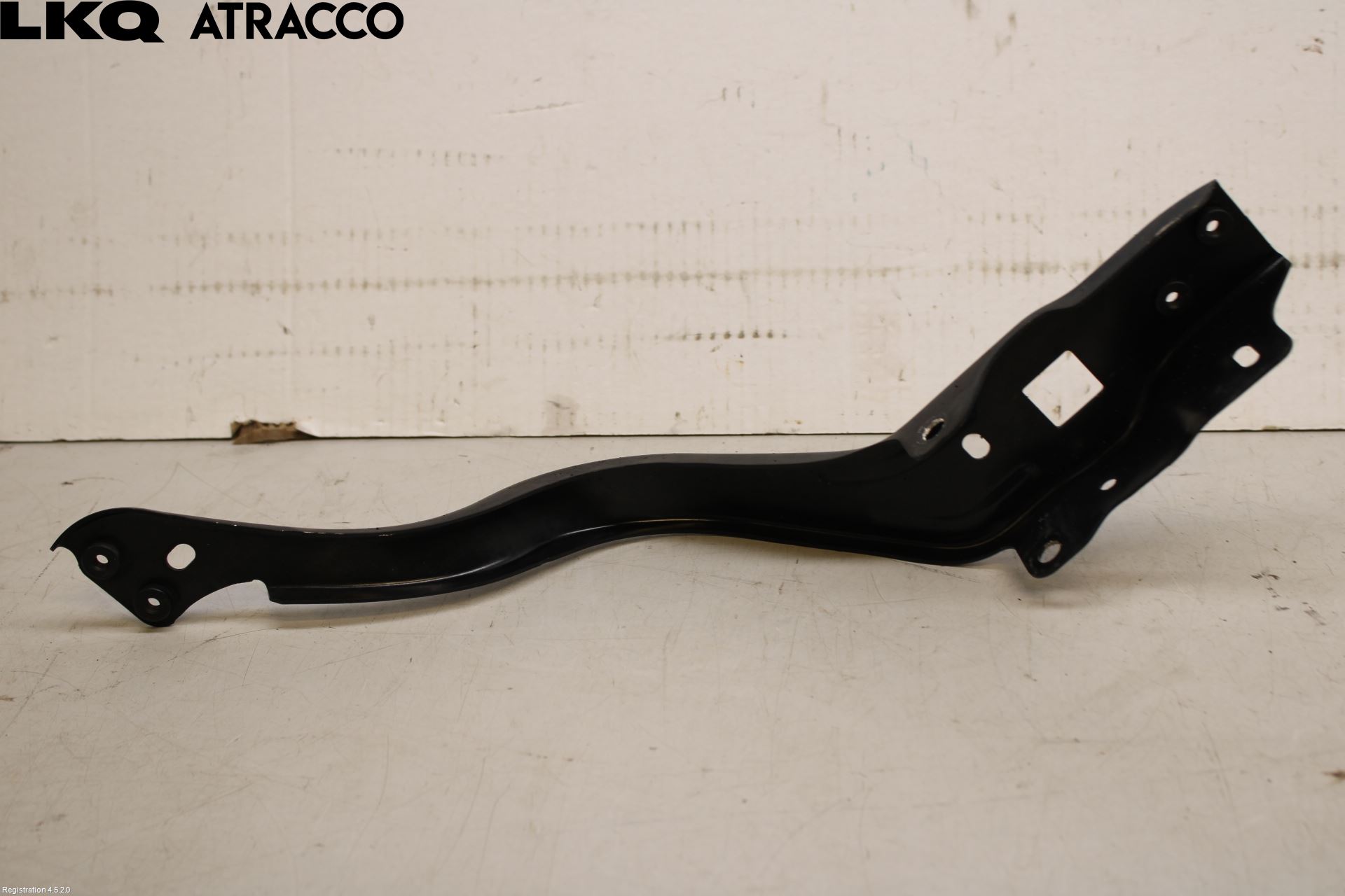 Mercedes-Benz MB E-KLASS (W212) 09-16 Frontlykt Holder-Feste