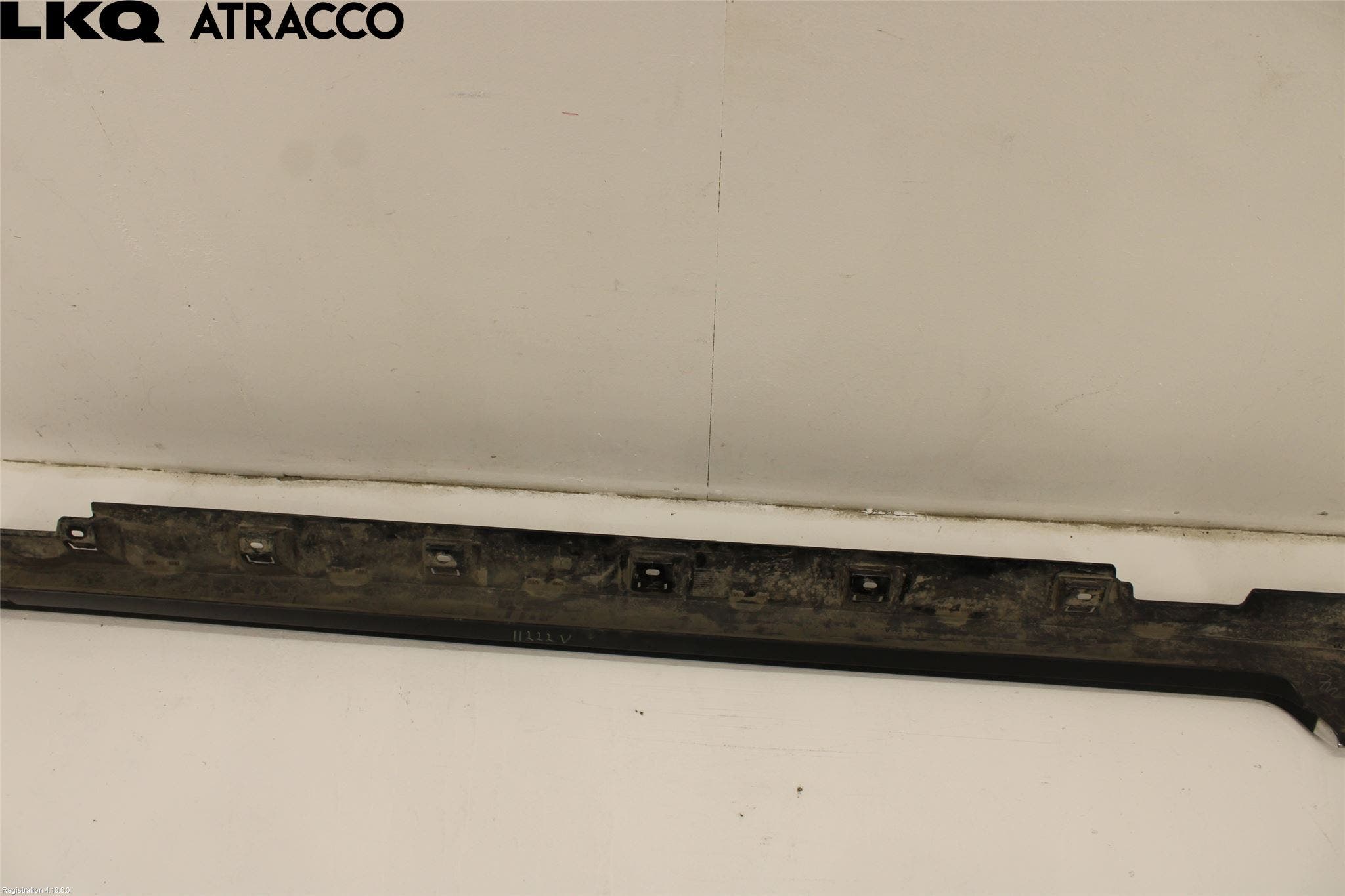 Mitsubishi OUTLANDER 07-12 Kanalskjørt Venstre