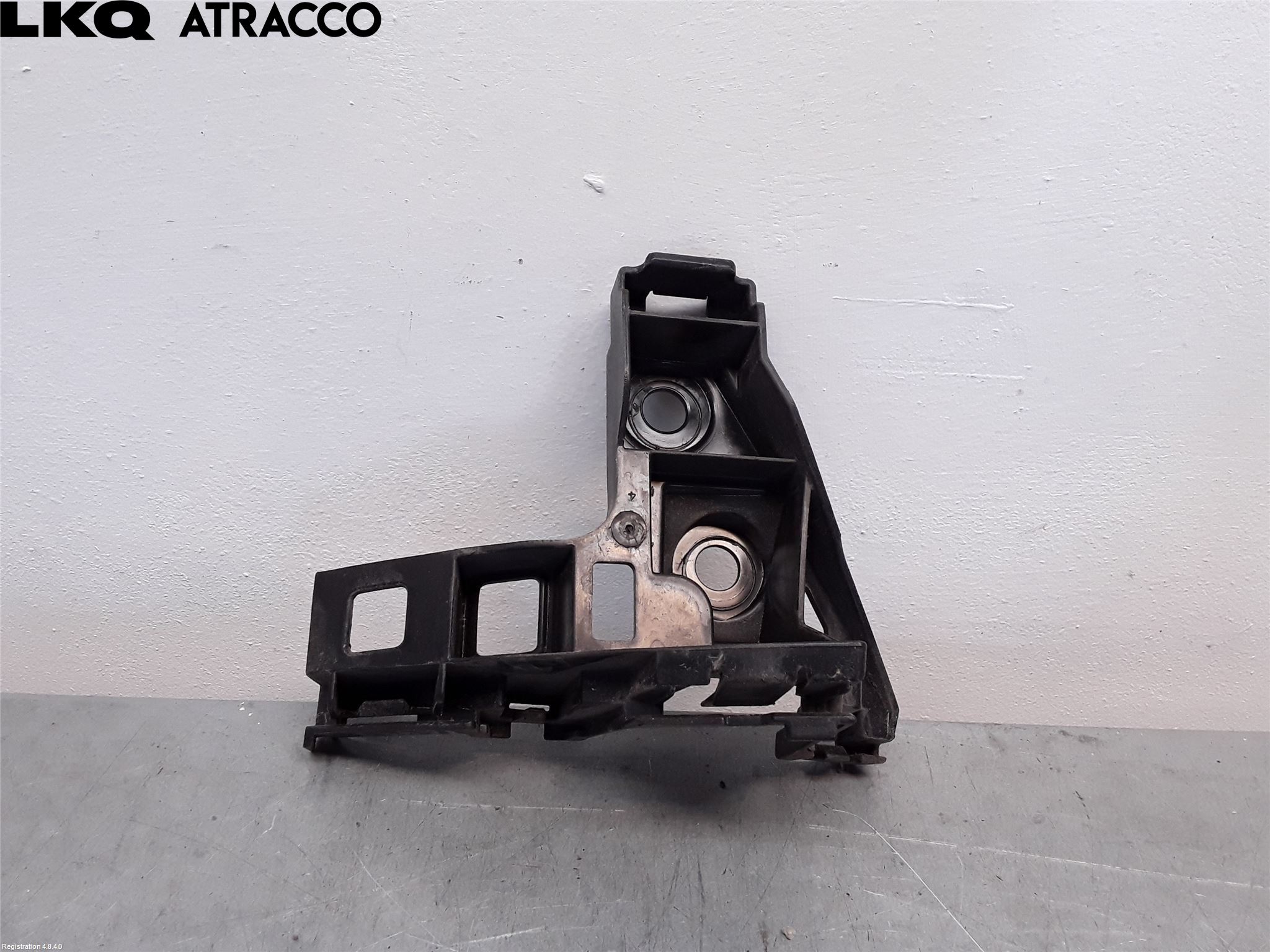 Volkswagen VW GOLF / E-GOLF VII 13-20 Støtfanger Bak Feste