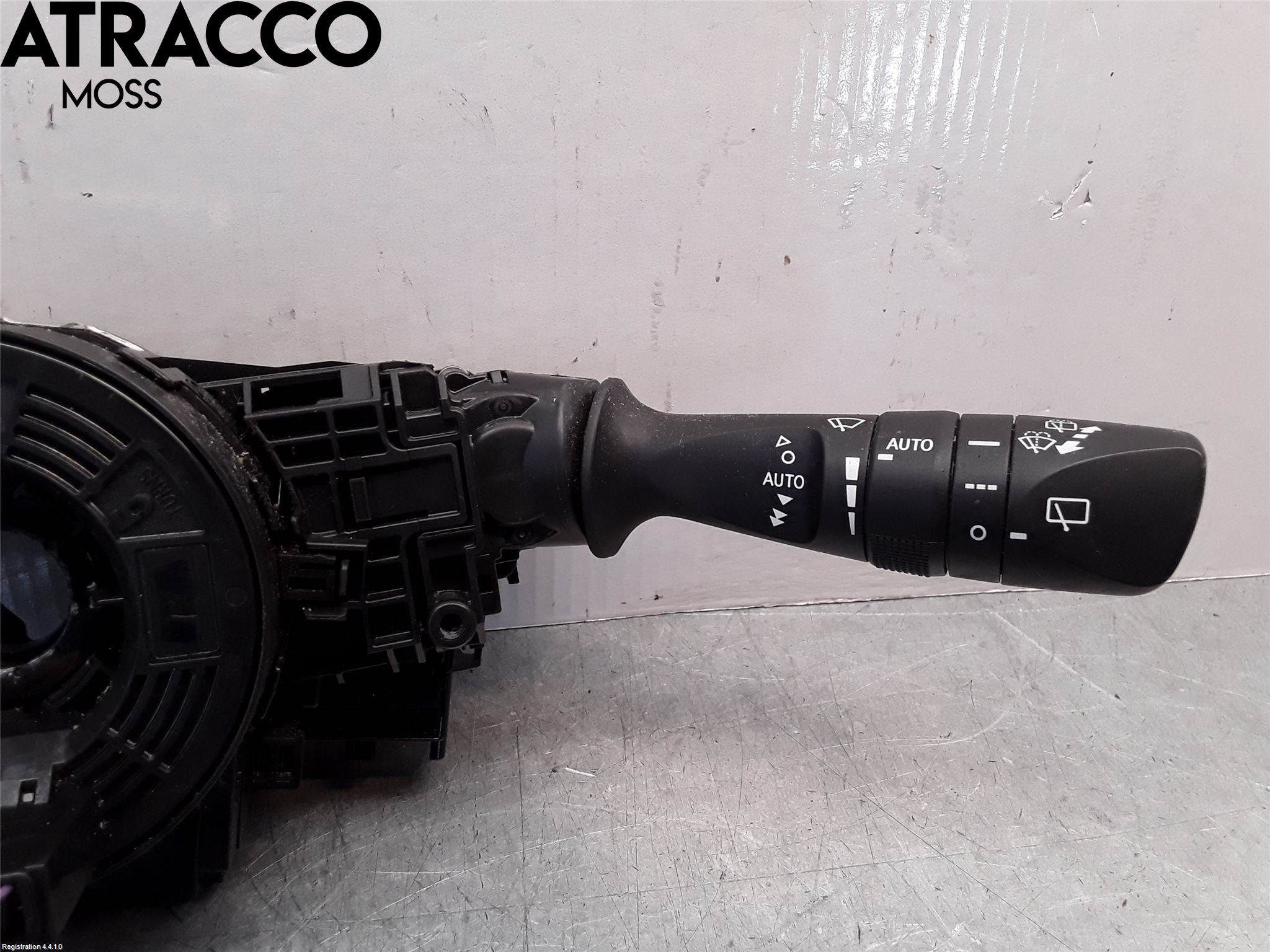 Toyota AURIS 13-19 Bryter Ratt Kombi H Og V