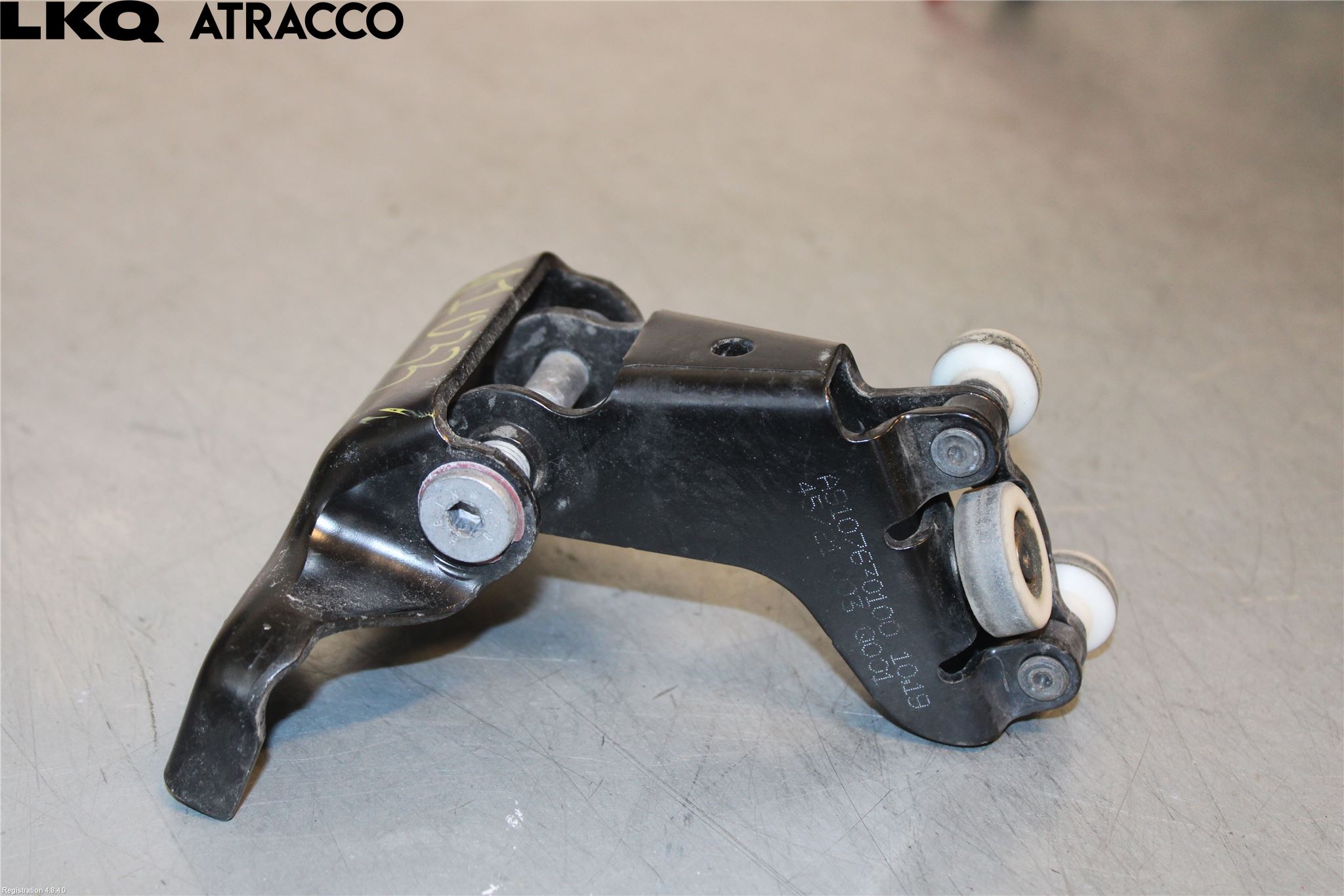 Mercedes-Benz MB SPRINTER (W907/W910) 19- Dørhengsel