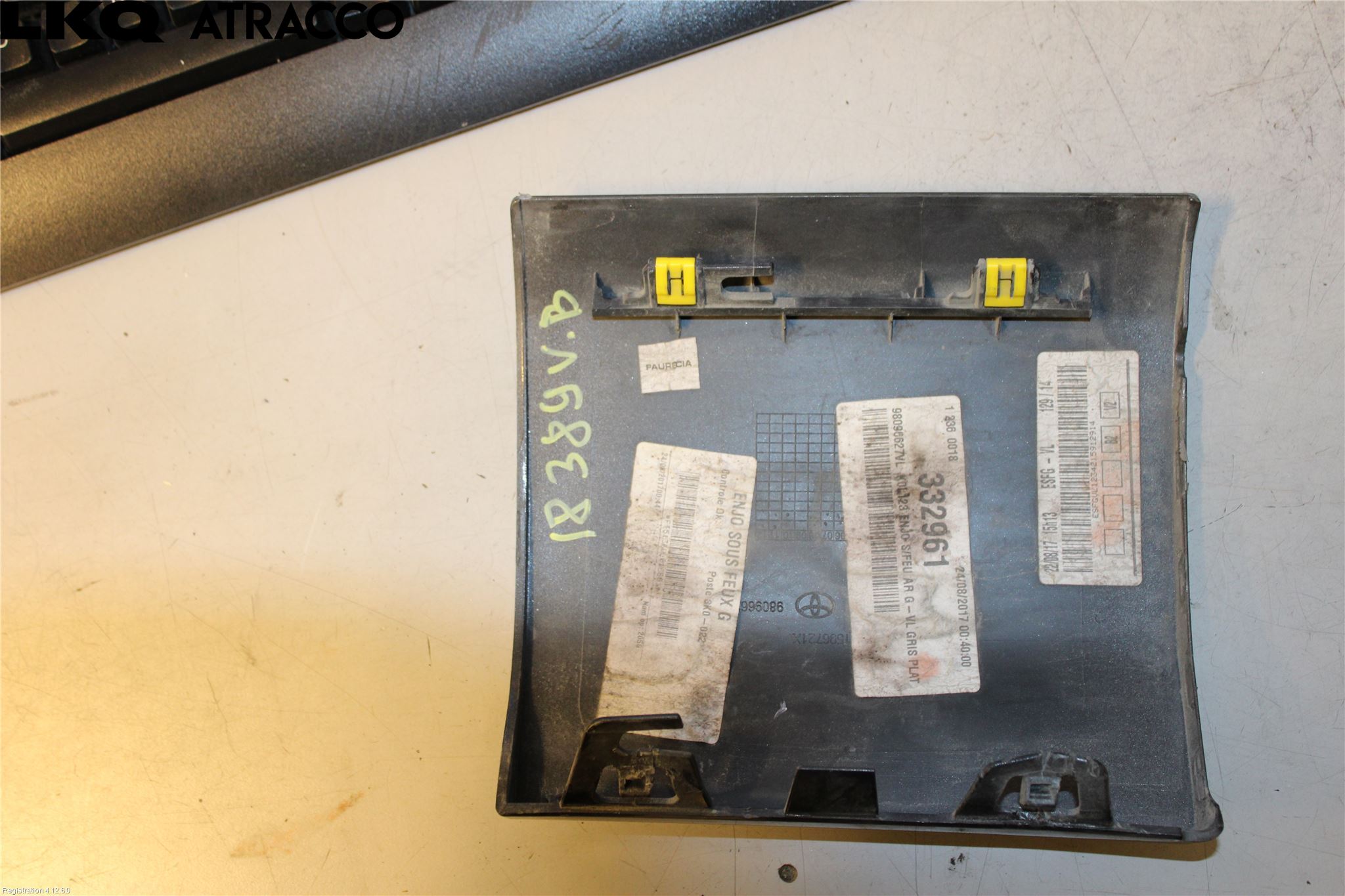 Toyota PROACE II 16- Støtfanger Bak Hjørne Venstre