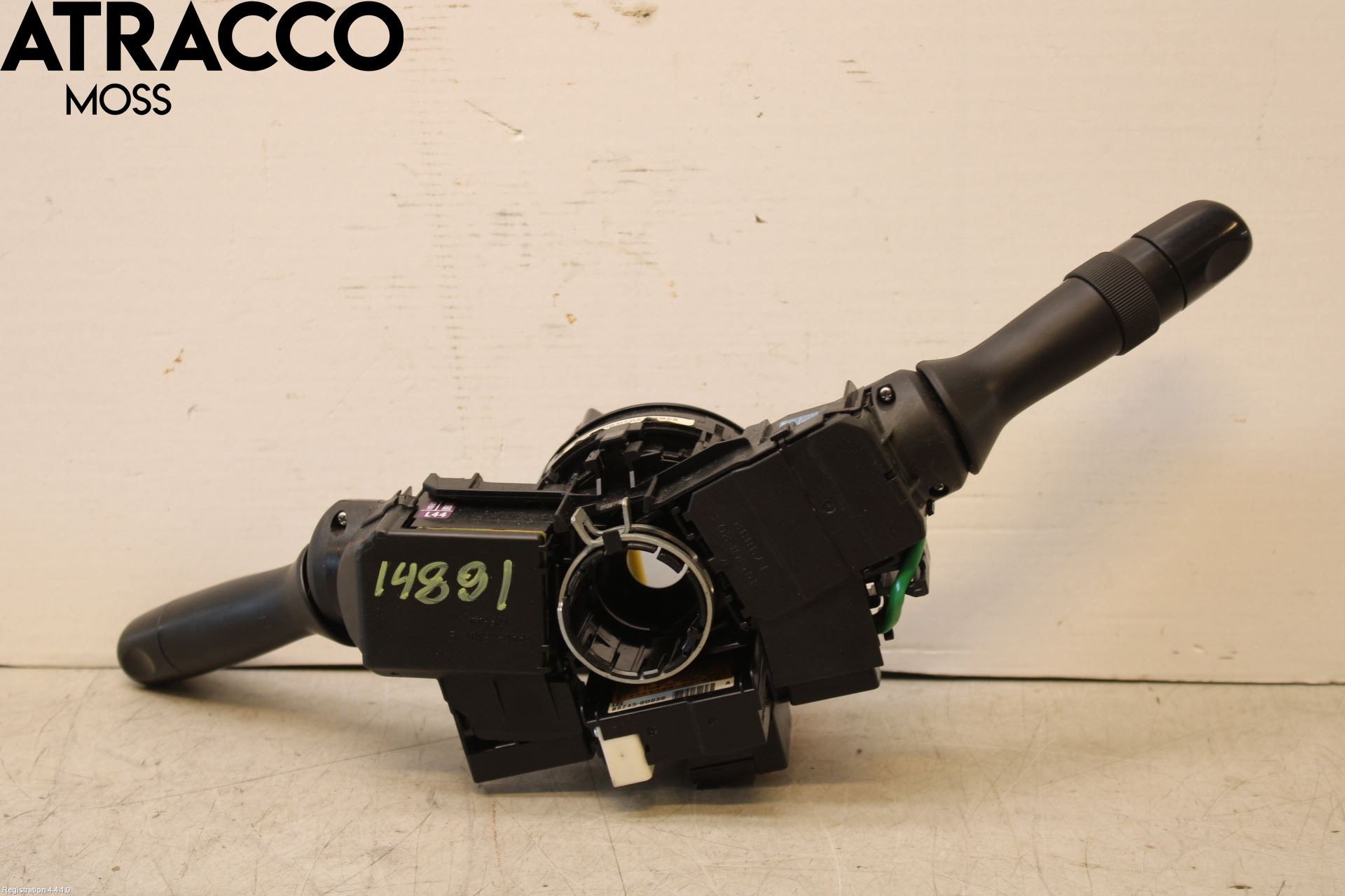 Toyota YARIS XP130 12-14 Bryter Ratt Kombi H Og V