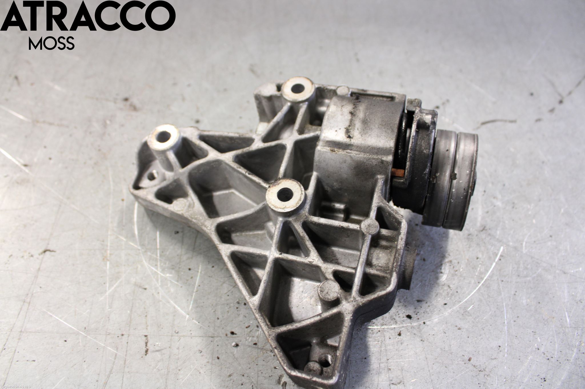 Volkswagen VW GOLF VI 09-13 Ac Kompressor-Festebrakett