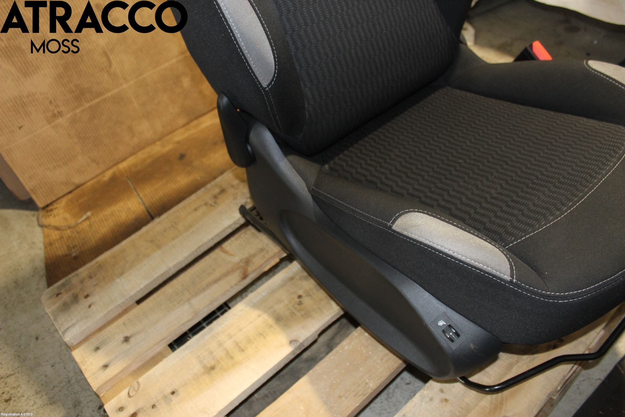 Peugeot 208 12-15 Innr Sete Foran Høyre