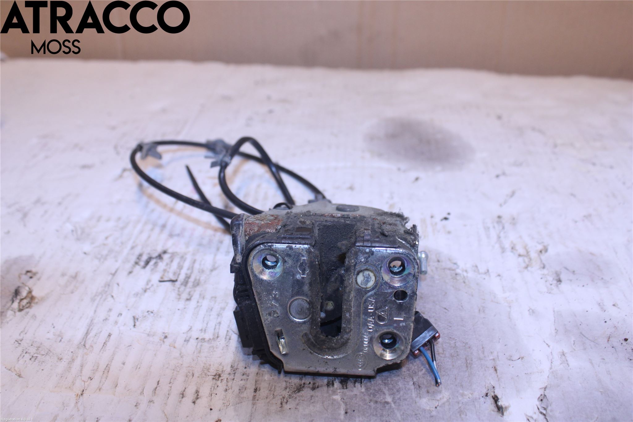 Nissan NAVARA 05-16 Dørlås - Låsekasse