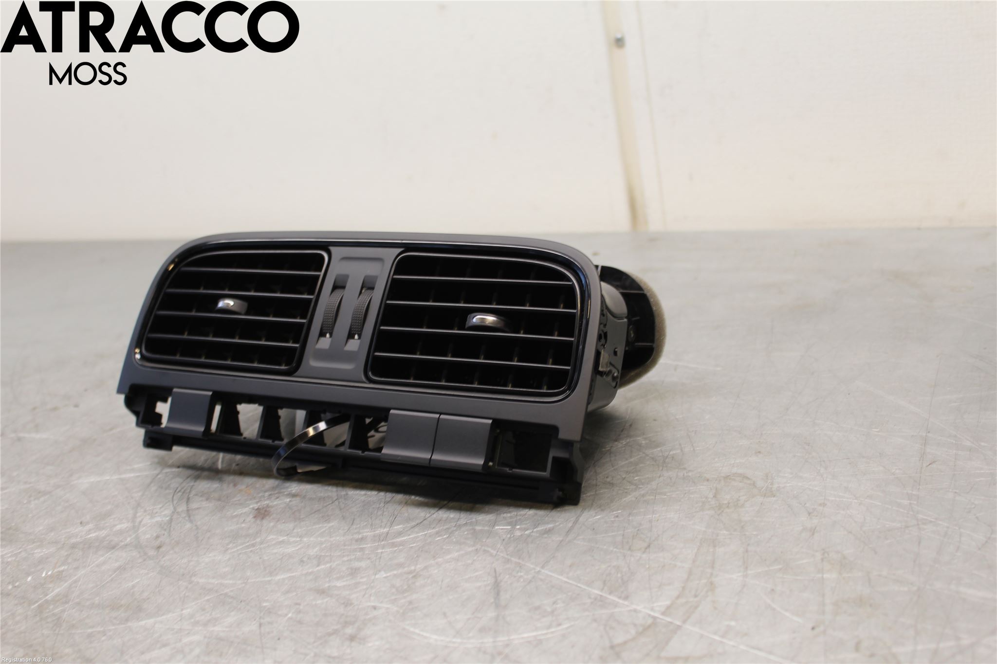 Volkswagen VW POLO 10-17 Dashbord Kanal - Dyse