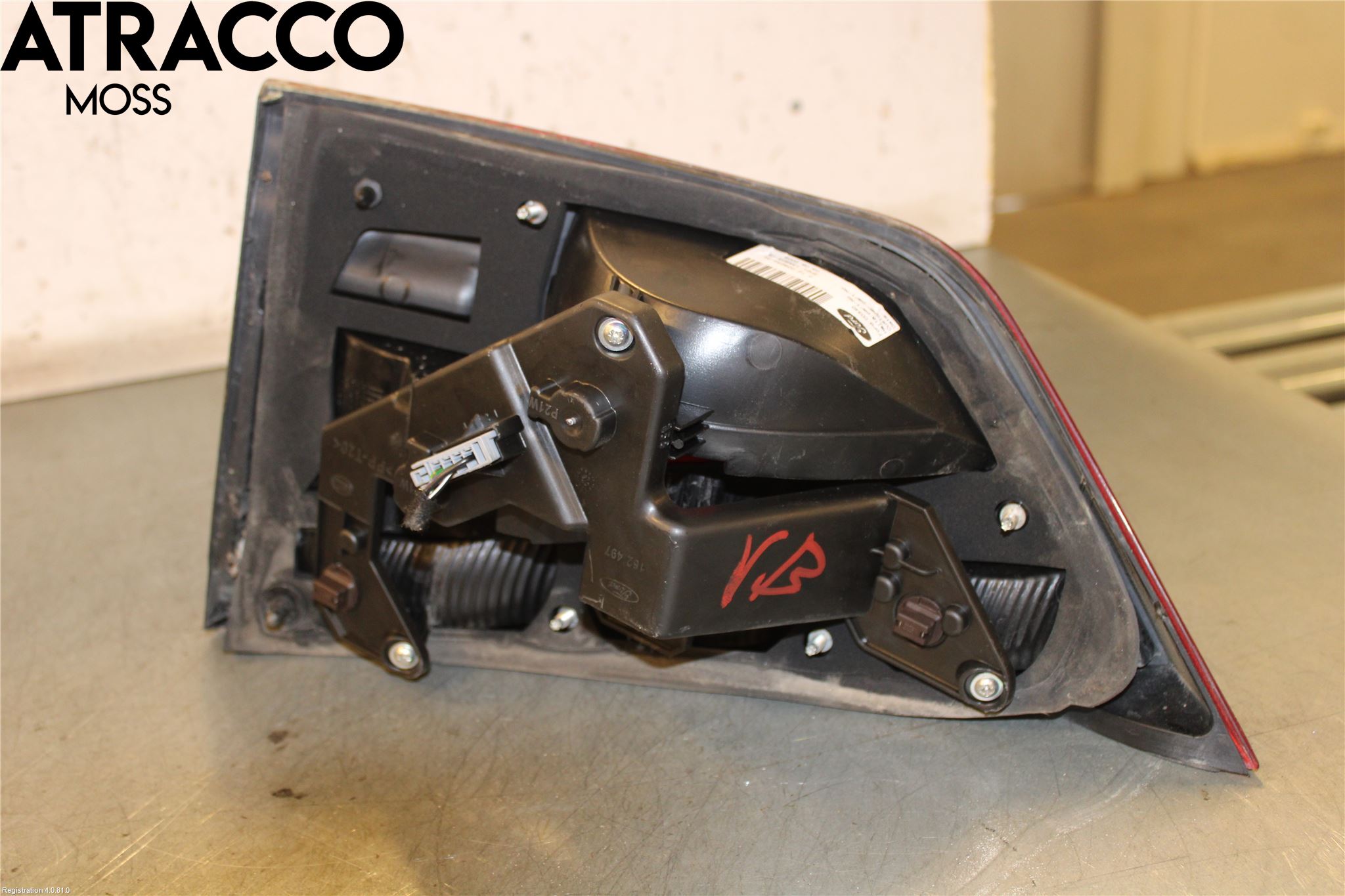 Ford GALAXY 06-15 Baklykt Venstre  På Luke(Indre