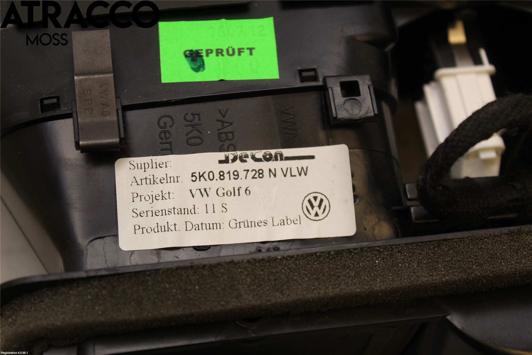 Volkswagen VW GOLF VI 09-13 Dashbord Kanal - Dyse