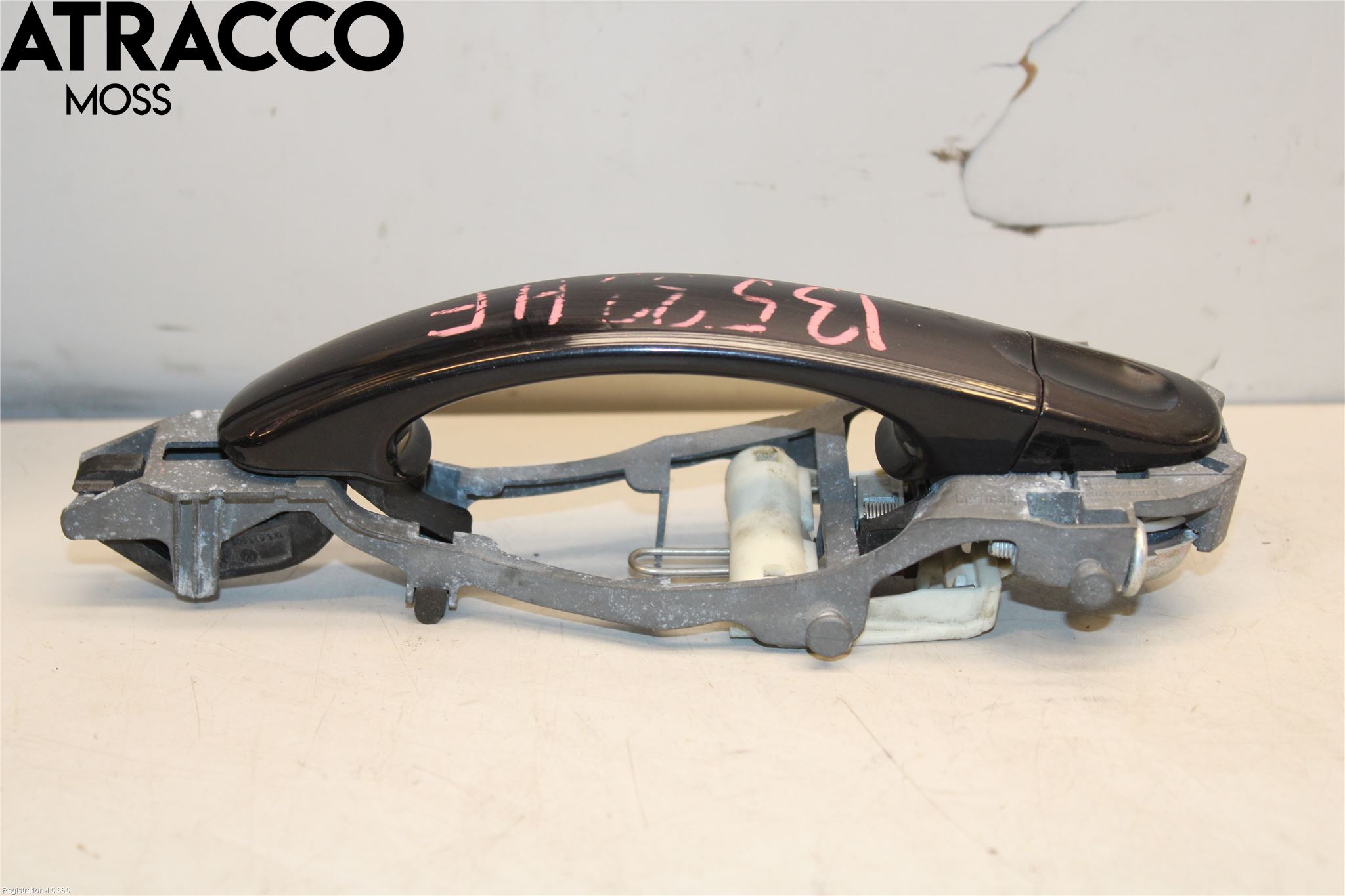 Volkswagen VW GOLF PLUS/CROSS GOLF 04-14 Dørhandtak Ytre Høyre