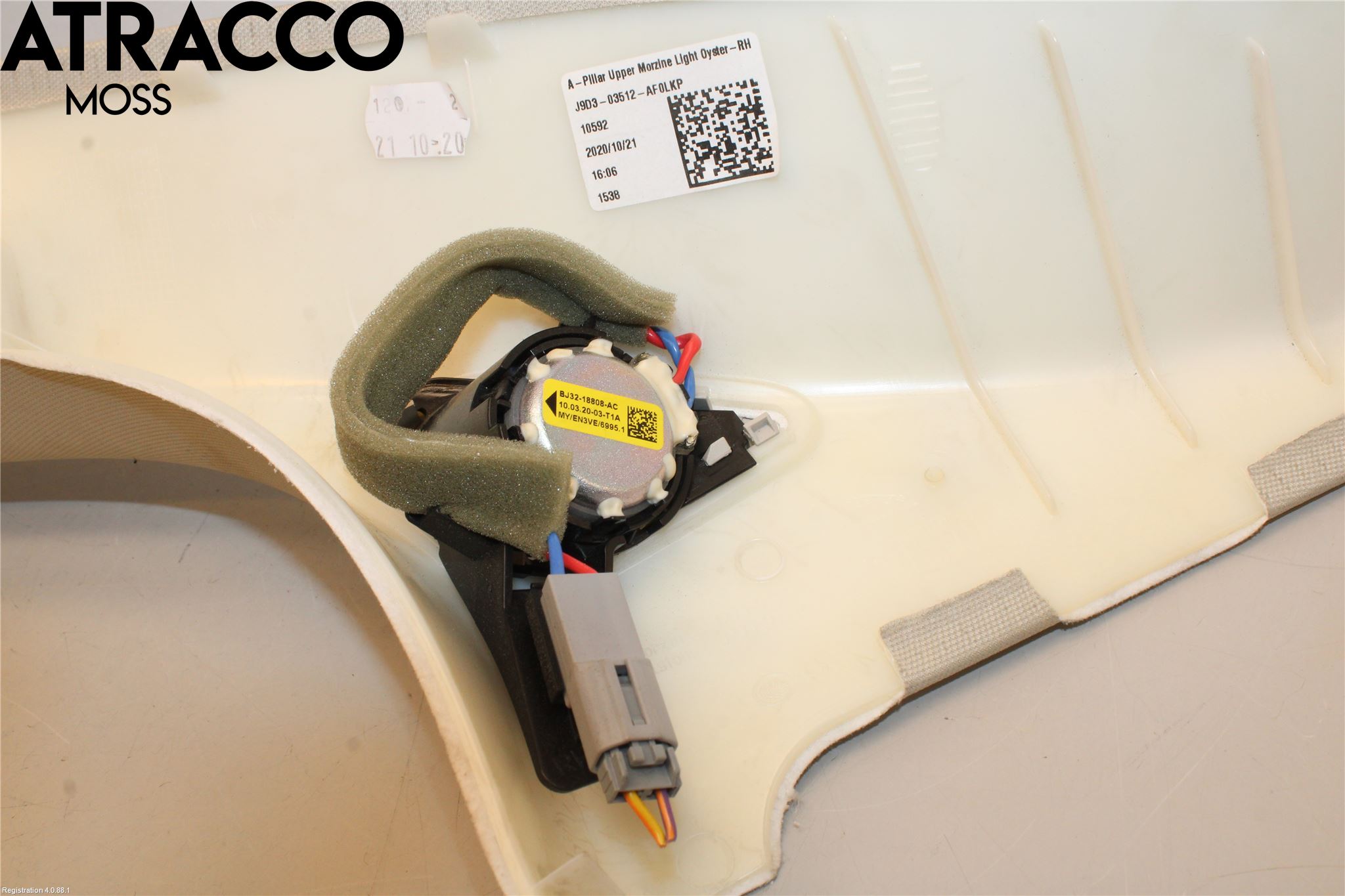 Jaguar I-PACE 18- Innr Deksel A-B-C Stolpe