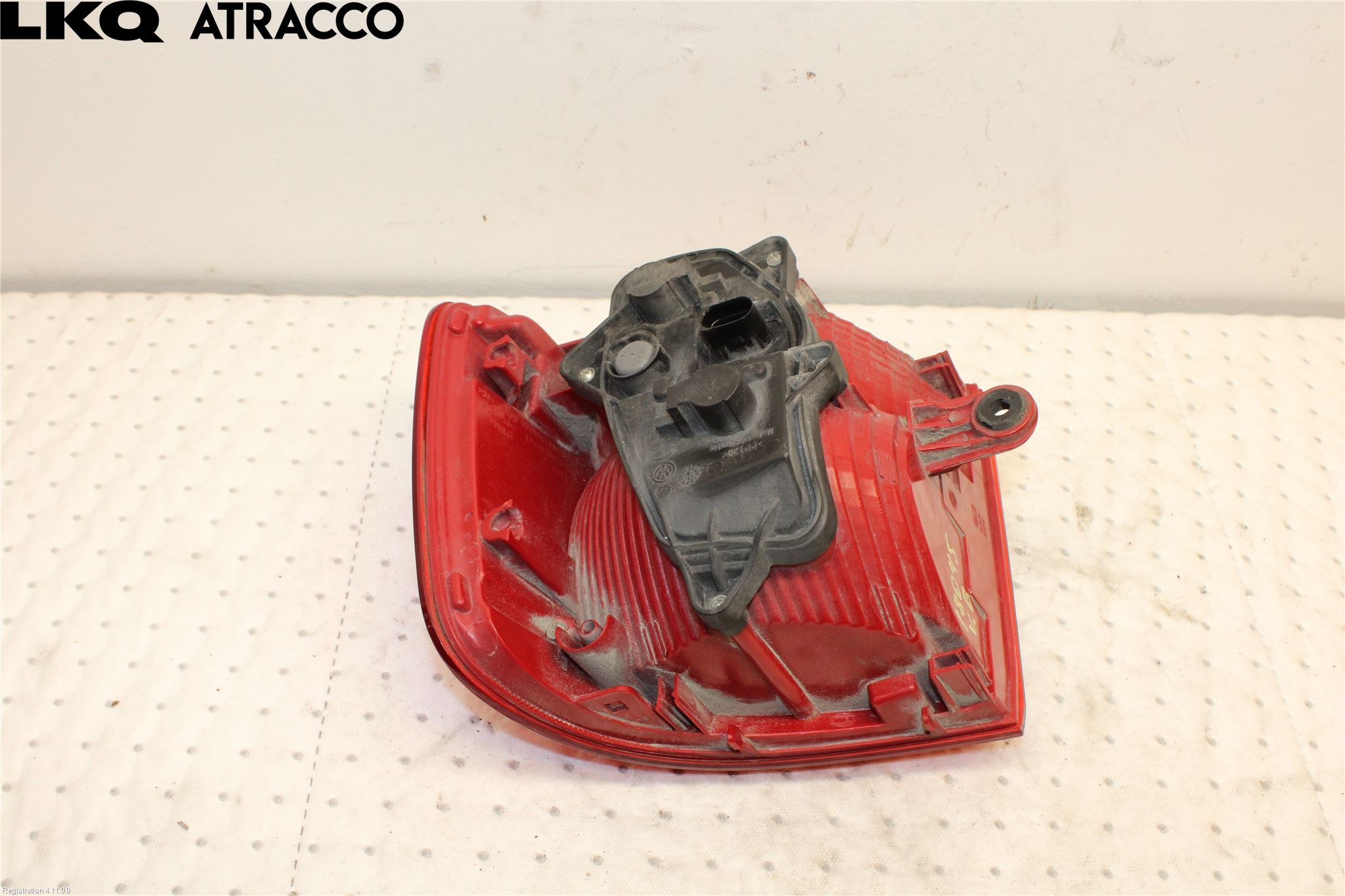 Volkswagen VW TOURAN 10-15 Baklykt Venstre