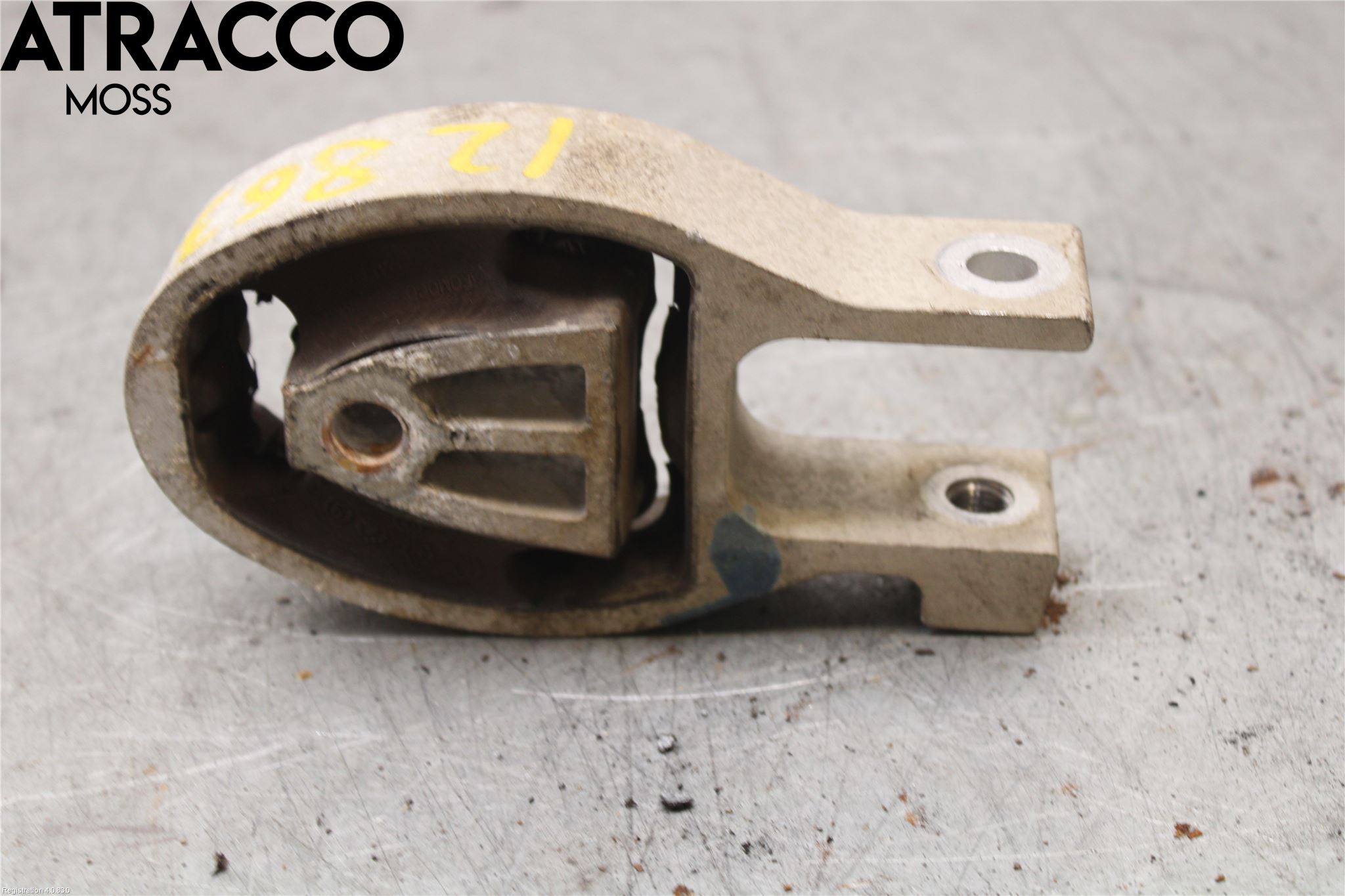 Volvo V60 11-13 Gearkasse Feste Gummi