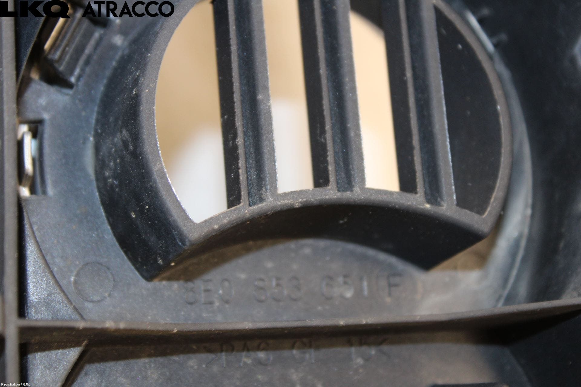 Audi A4/S4 01-05 Grill Komplett