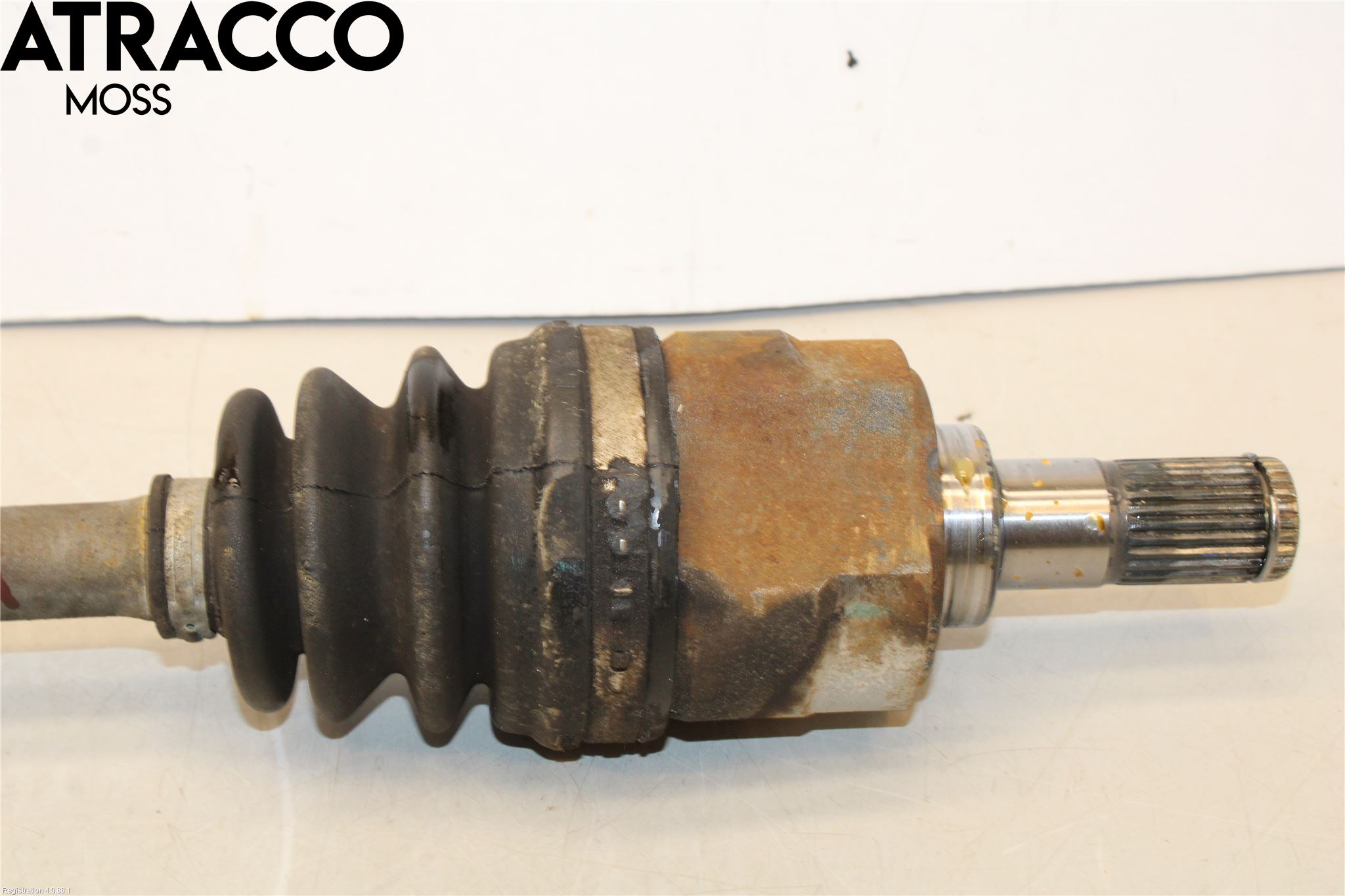 Hyundai i20 GB 15-20 Drivaksel Foran Kompl Venstre