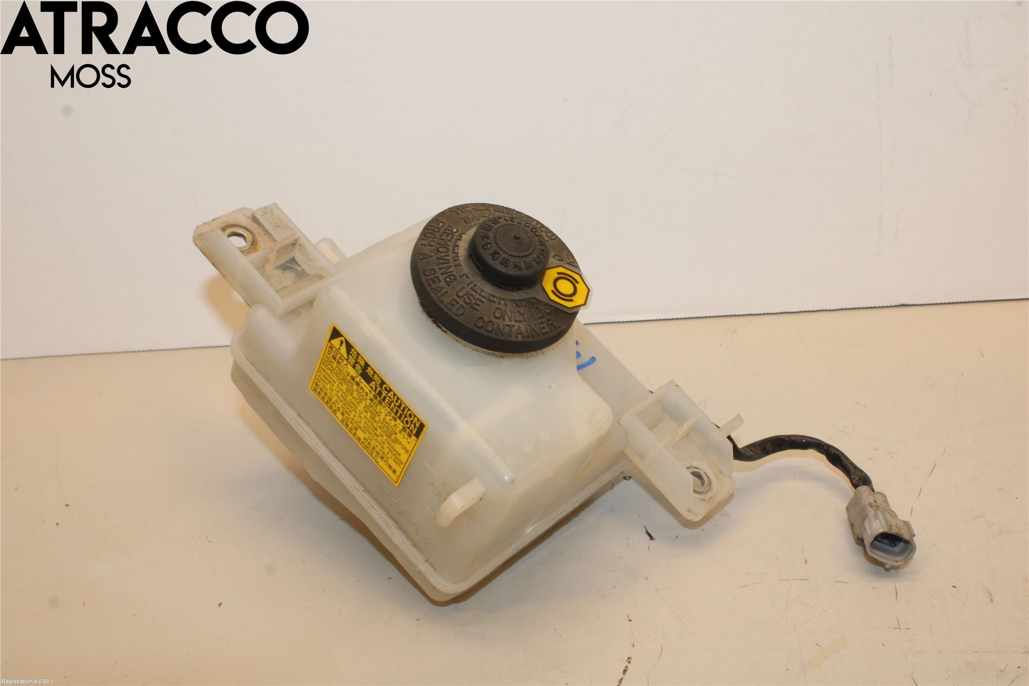 Toyota AURIS 10-12 Bremsevæskebeholder