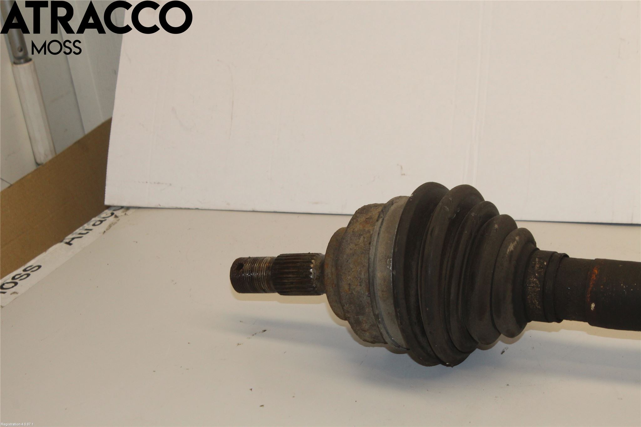 Peugeot 308 08-13 Drivaksel Foran Kompl Høyre