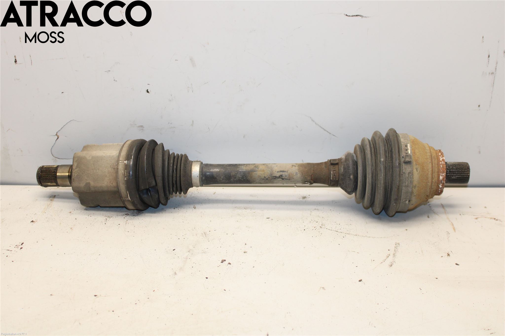 Volkswagen VW TIGUAN 07-16 Drivaksel Foran Kompl Venstre