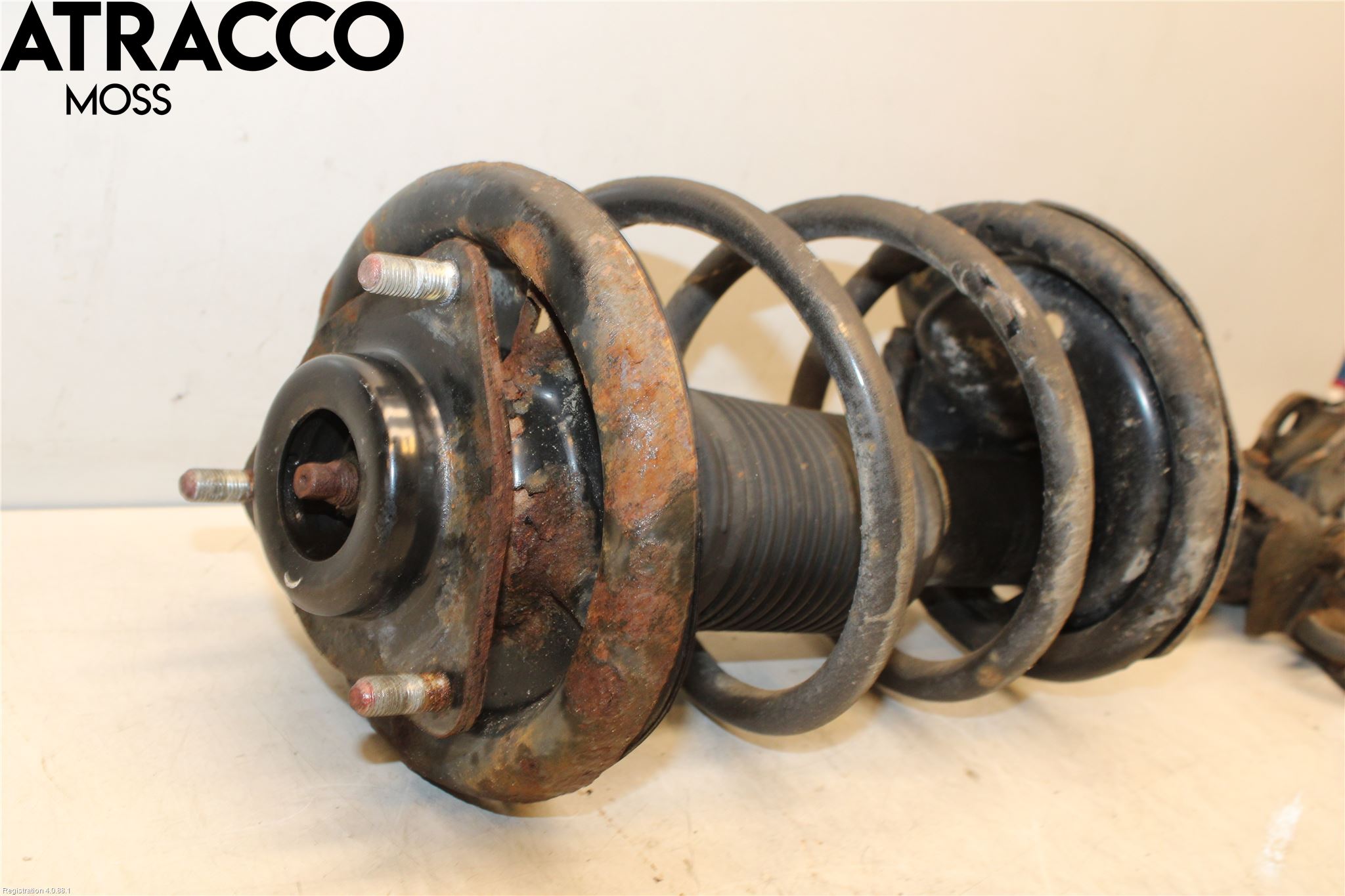 Mitsubishi ASX 10-22 Fjærbein Foran Venstre