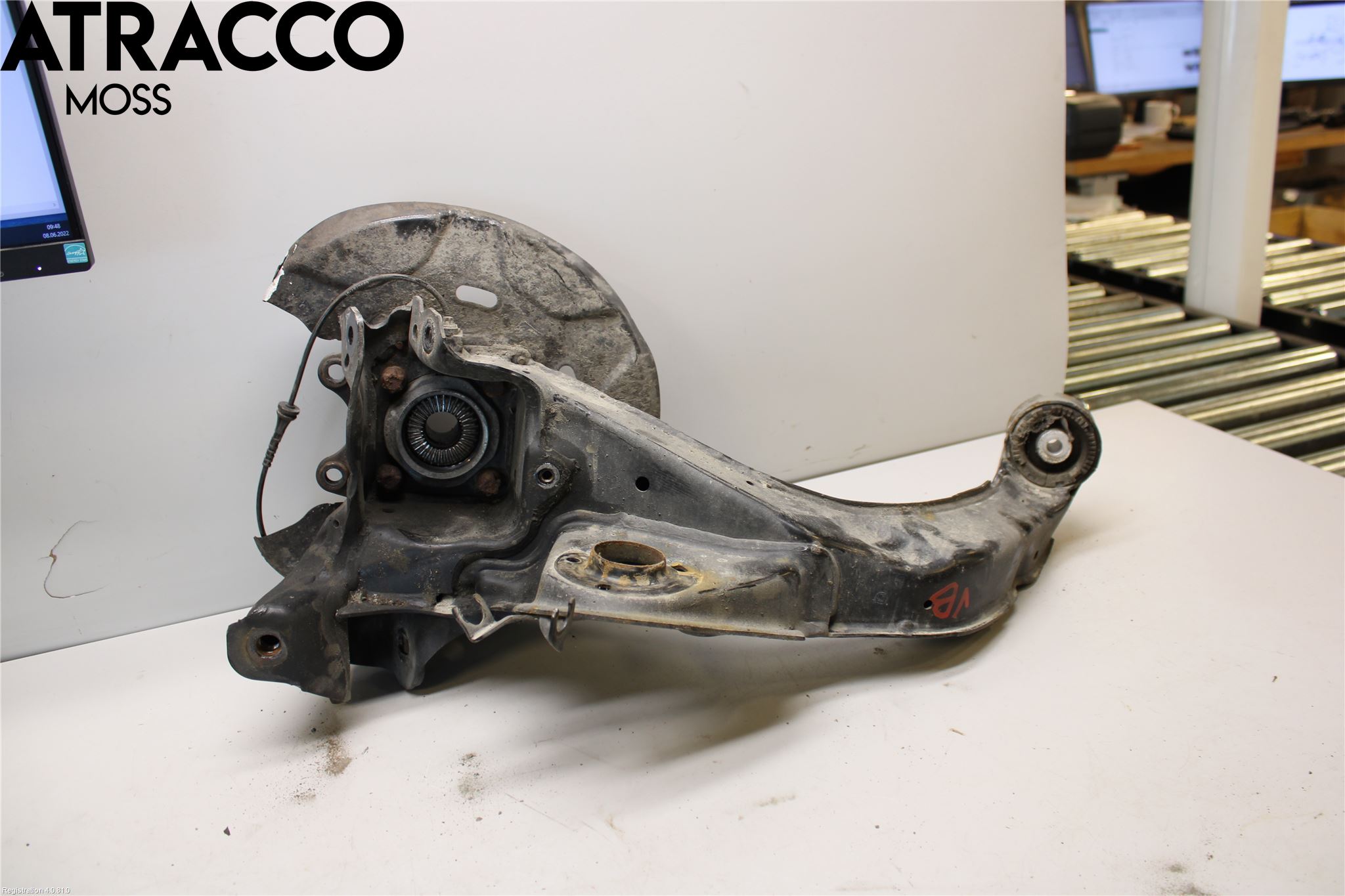 Mini COUNTRYMAN F60 17-23 Spindel Vb