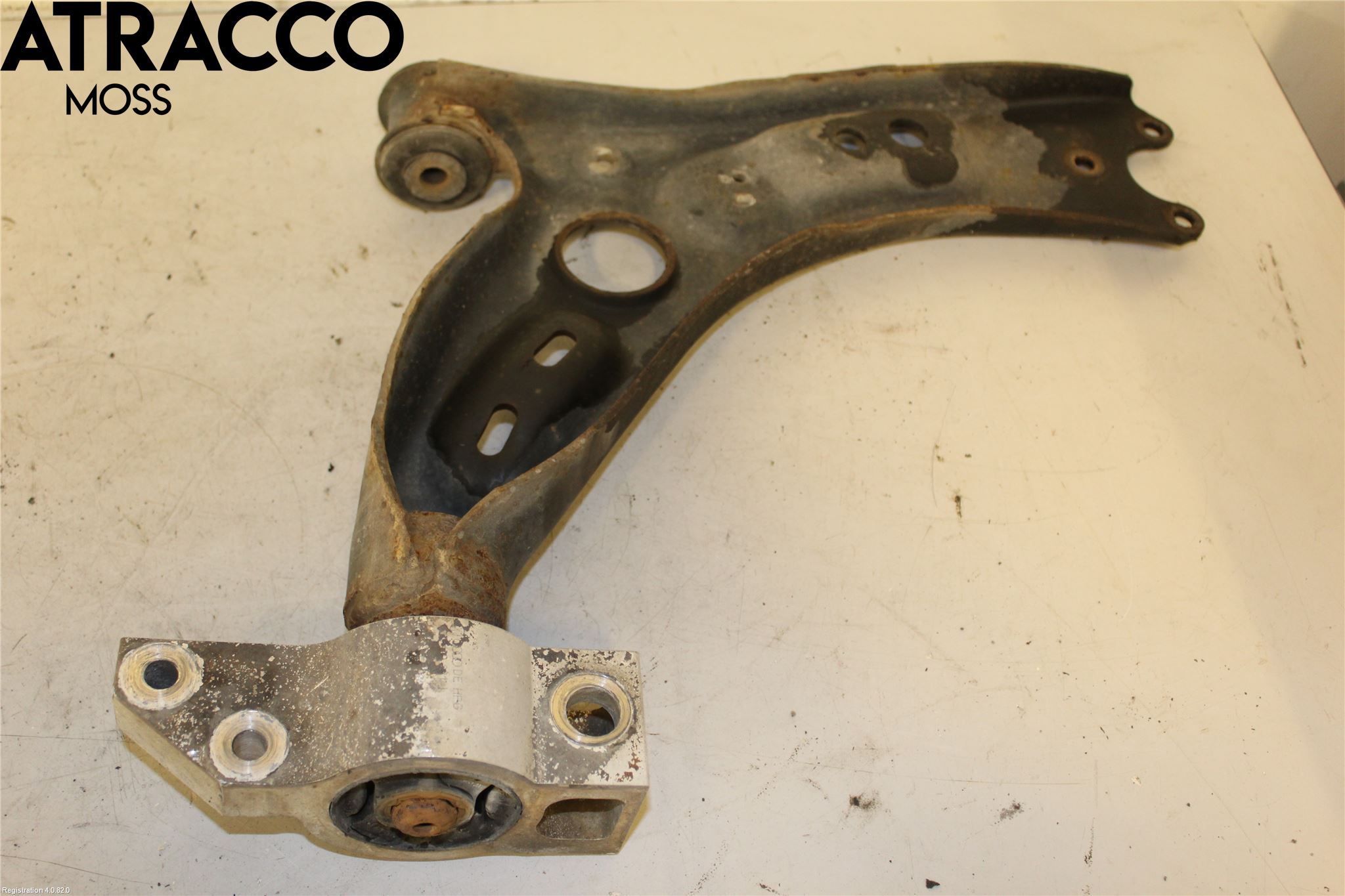 Volkswagen VW TOURAN 10-15 Bærearm Foran Venstre Nedre