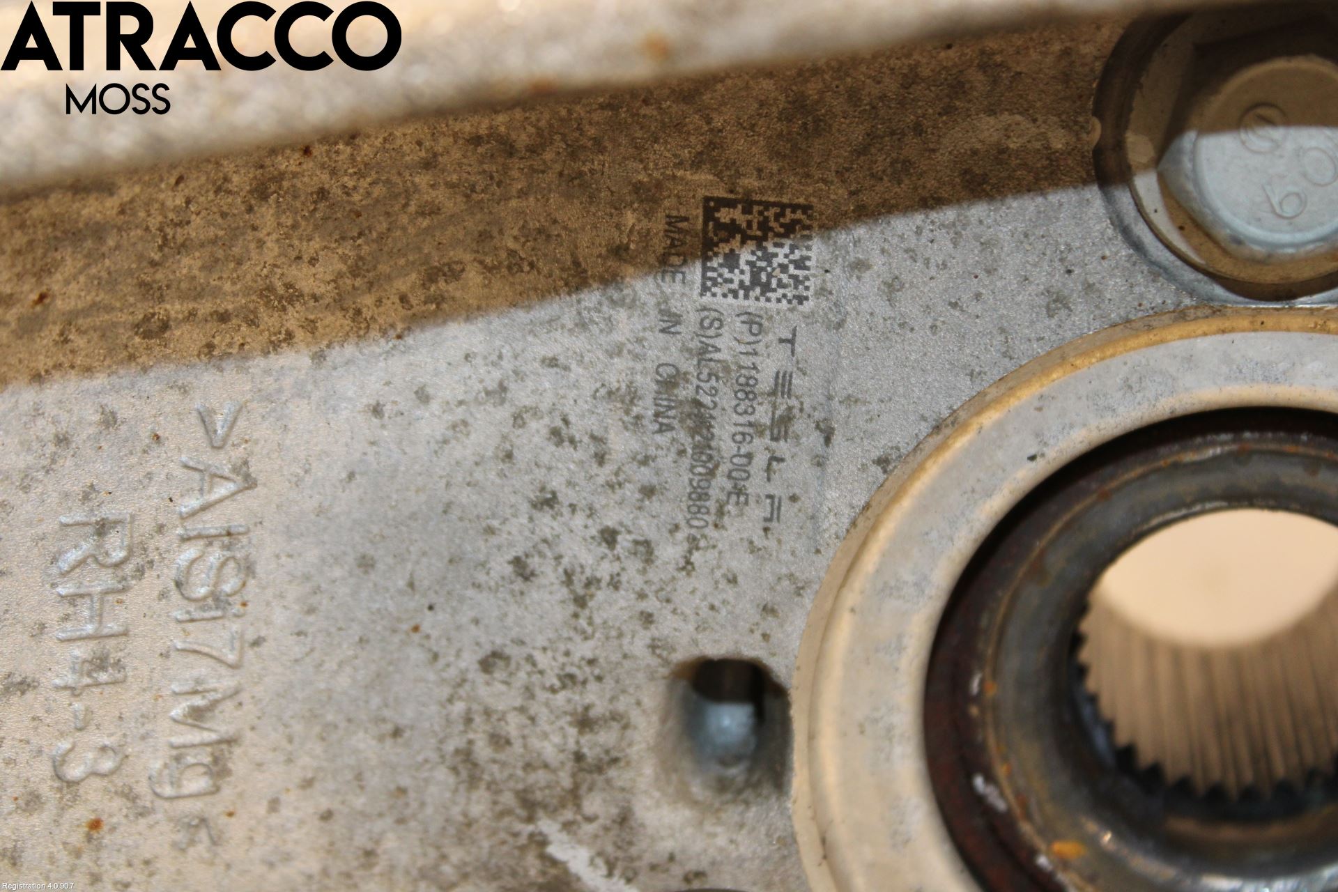 Tesla MODEL Y 21- Spindel Hf