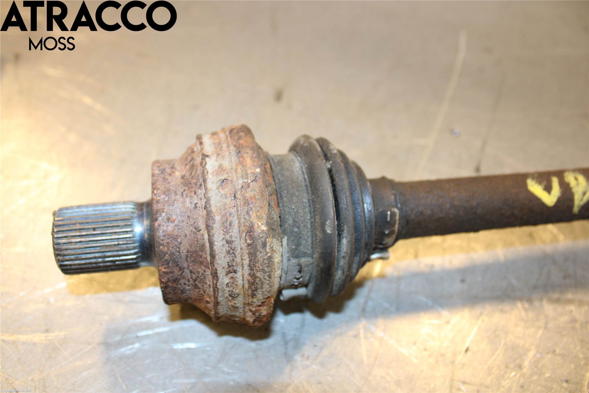 Volkswagen VW GOLF VI 09-13 Drivaksel Bak Kompl Venstre